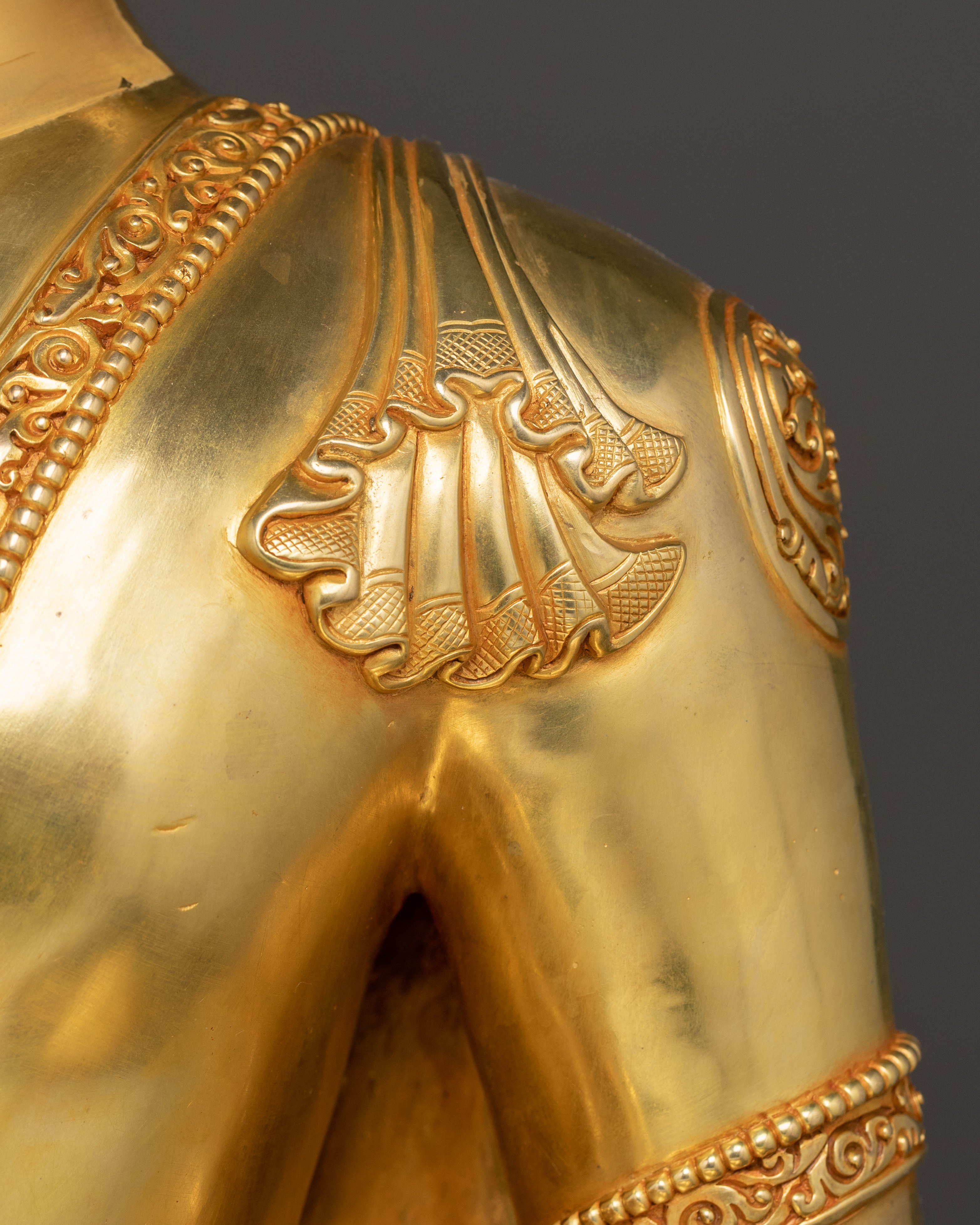 Shakyamuni Buddha Blessed Statue: Exquisite 24K Gold Gilded Statue