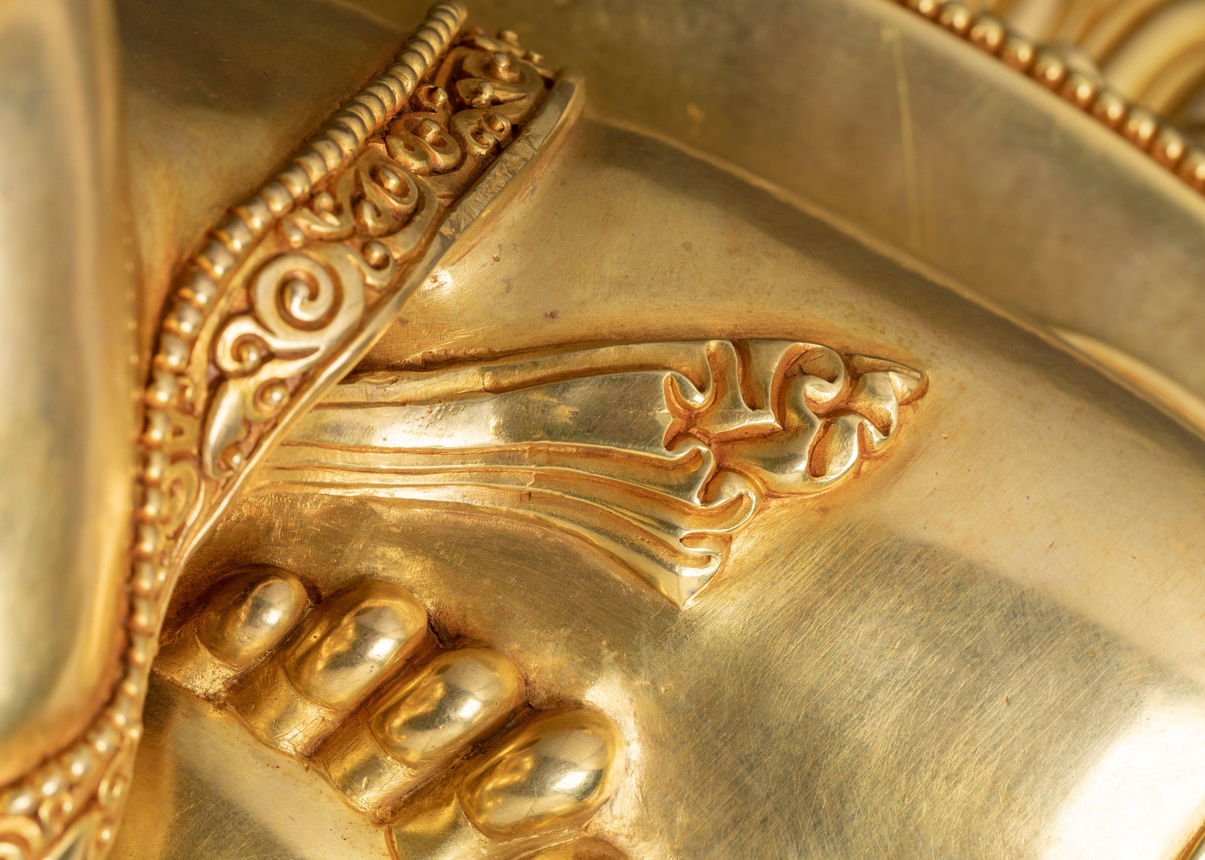 Shakyamuni Buddha Blessed Statue: Exquisite 24K Gold Gilded Statue