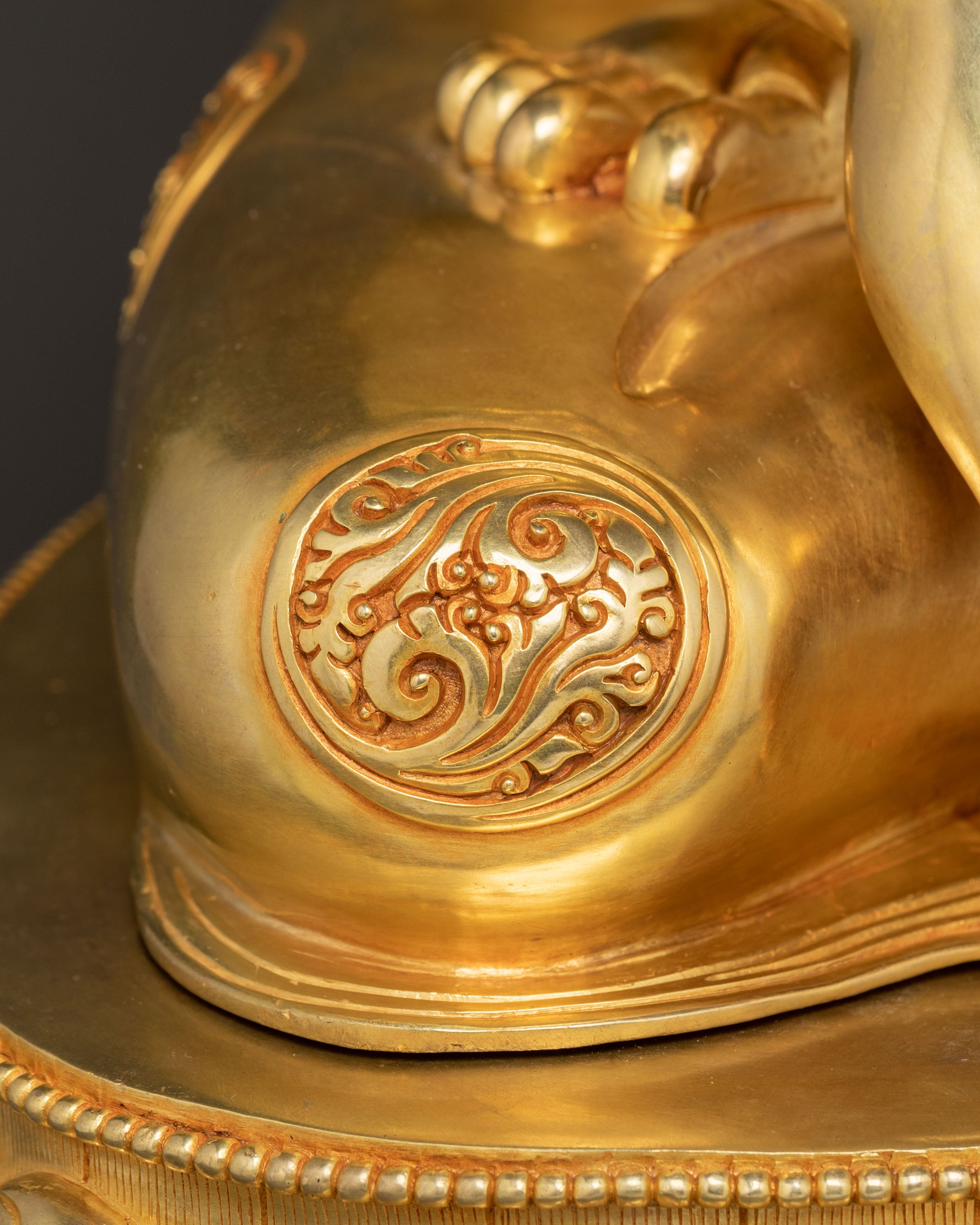 Shakyamuni Buddha Blessed Statue: Exquisite 24K Gold Gilded Statue