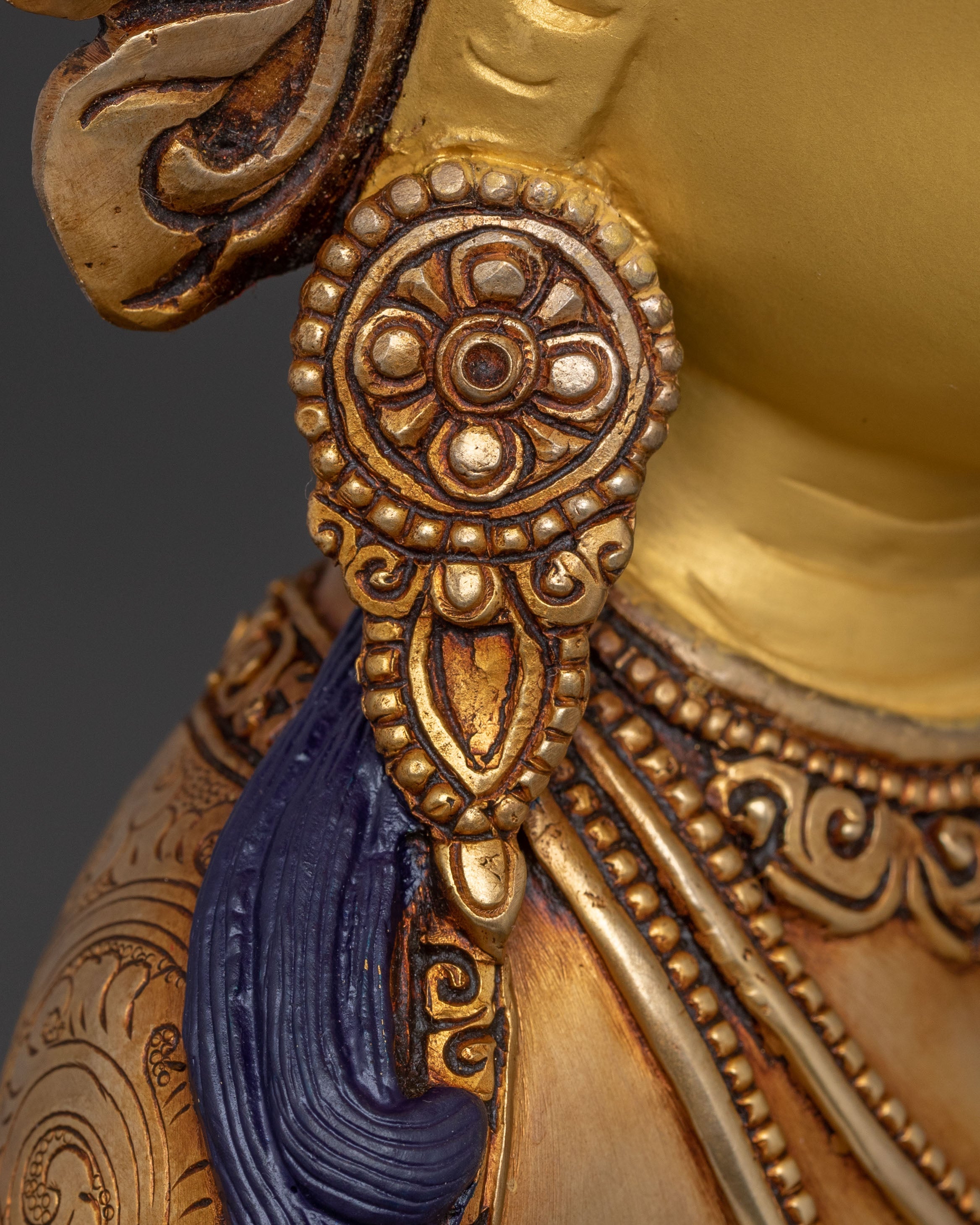 Statue of Long Life Blessing Amitayus | 24K Gold Gilded Statue