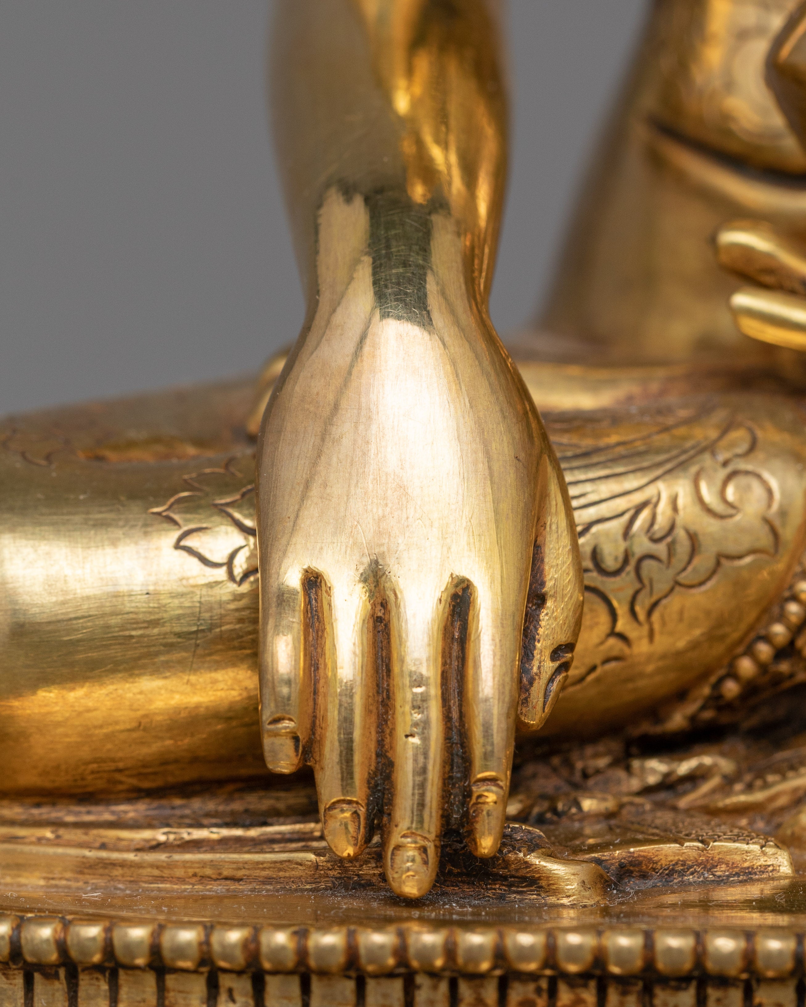 Shakyamuni Buddha For Dharma Decor Figurine | Buddha Statue for Peace and Healing