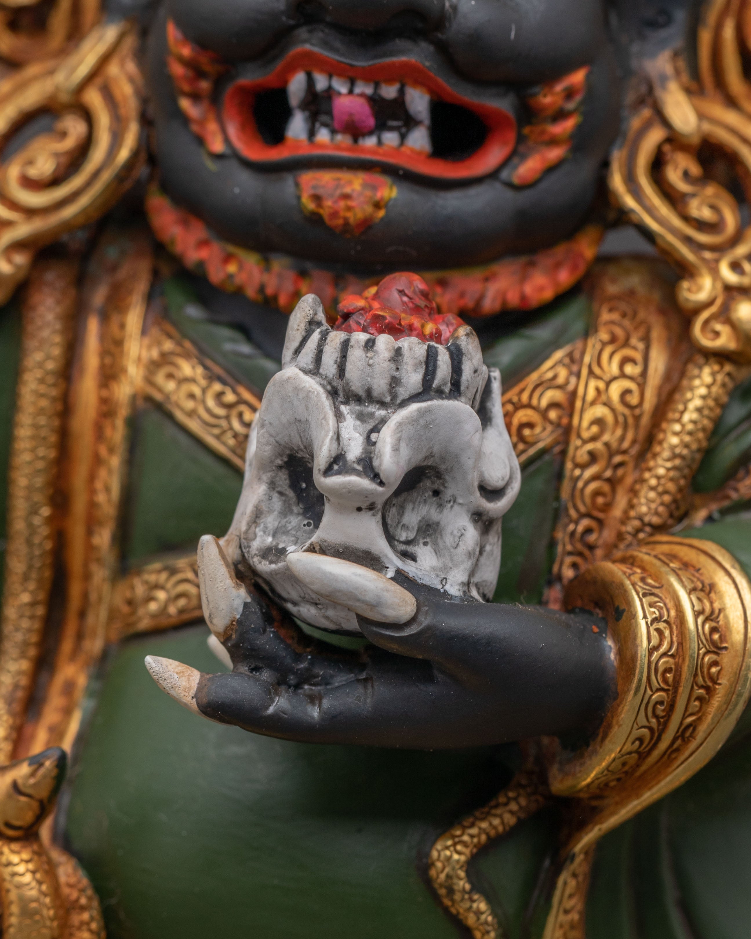 Mahakala Bernagchen Statue | The Divine Protector