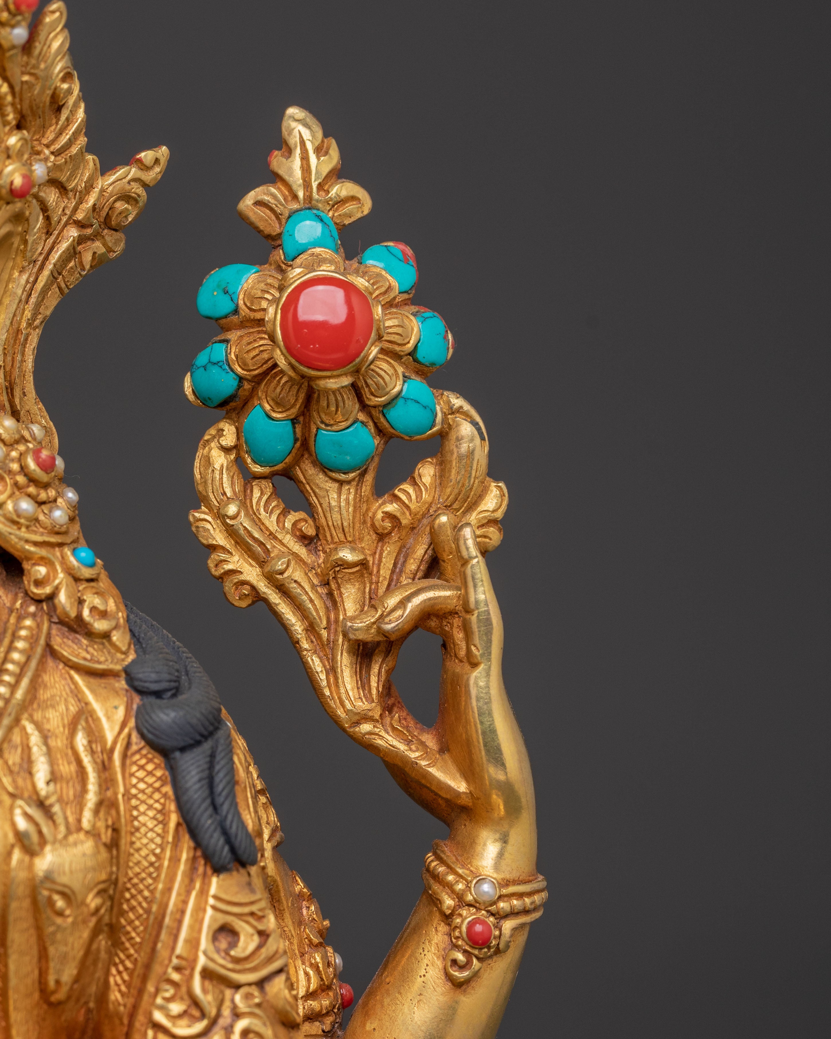 Chenrezig Statue of Compassion and Peace