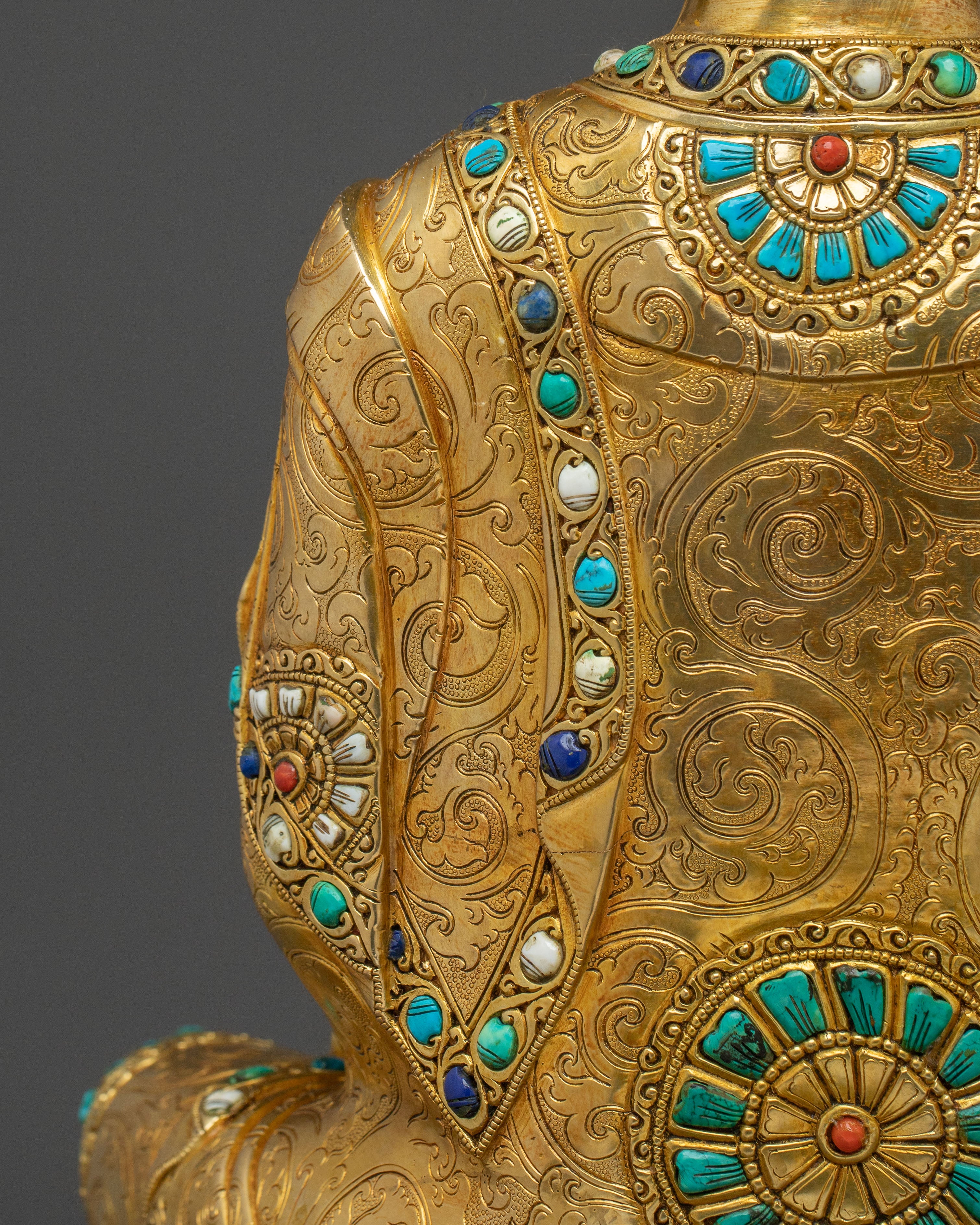 Shakyamuni Buddha Golden Dharma Statue | Enlightened Master of Wisdom