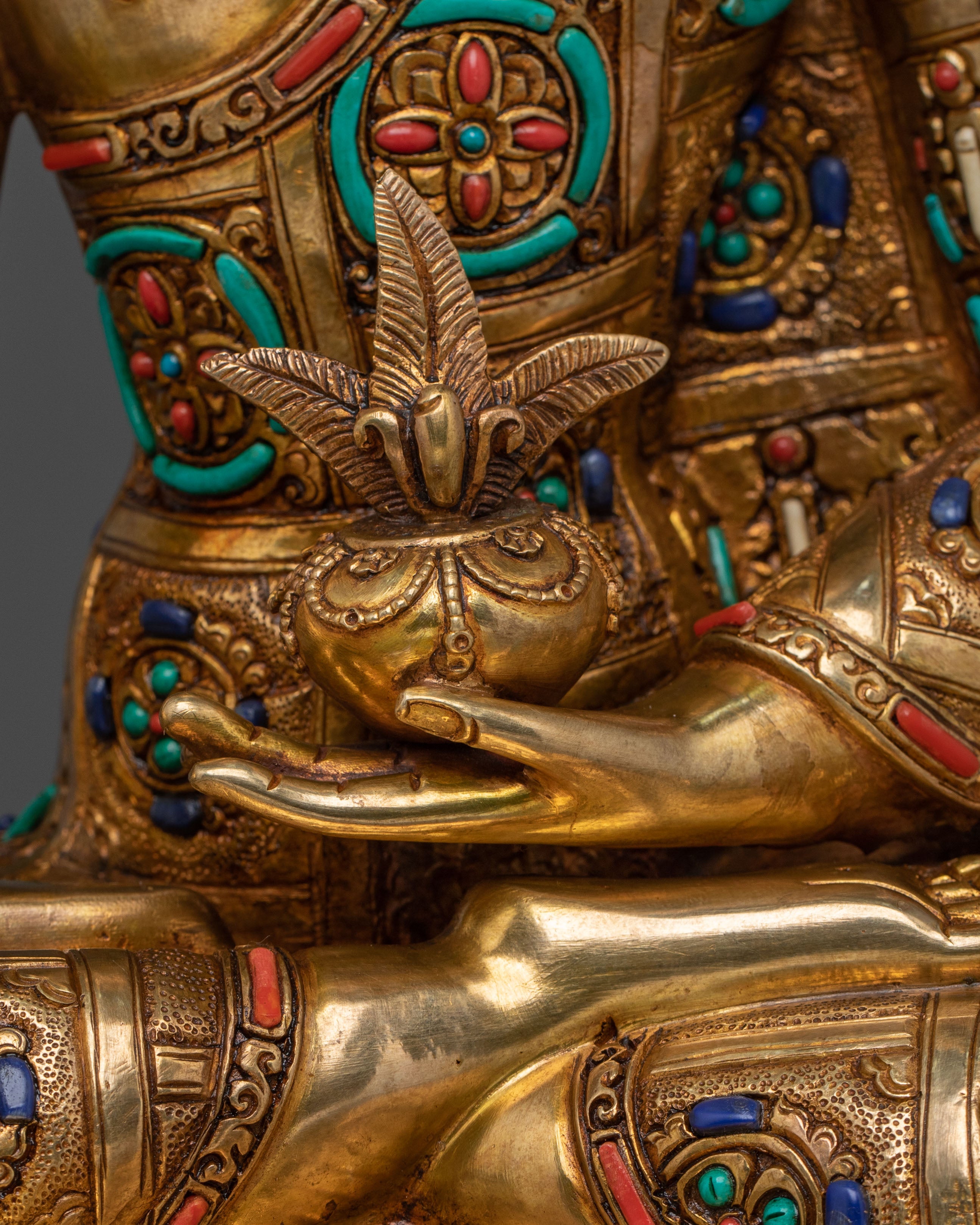 Three Buddhas Statue Set: Exquisite 24K Gold Gilded Figurines