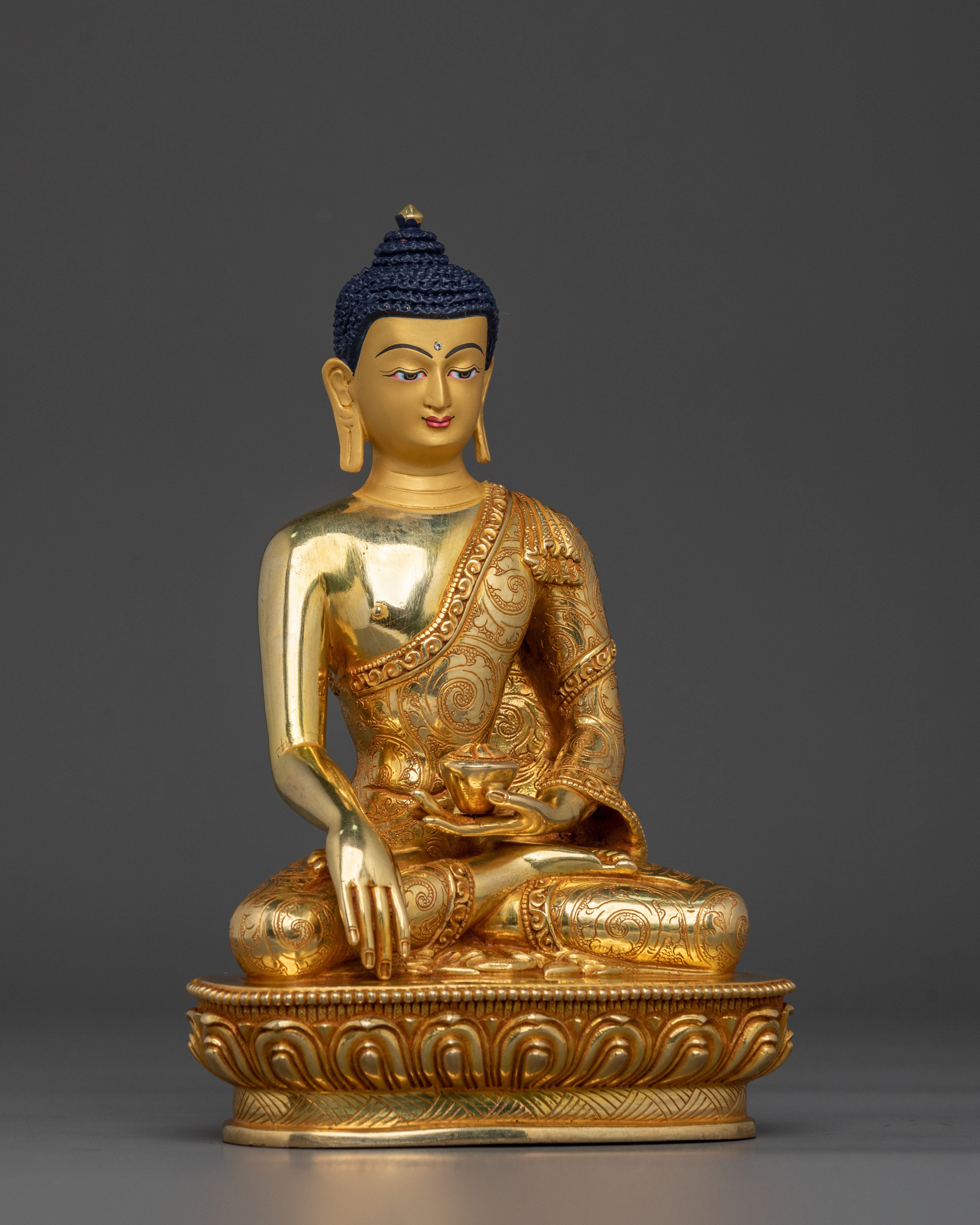 Shakyamuni Buddha Statue | Symbol of Enlightenment