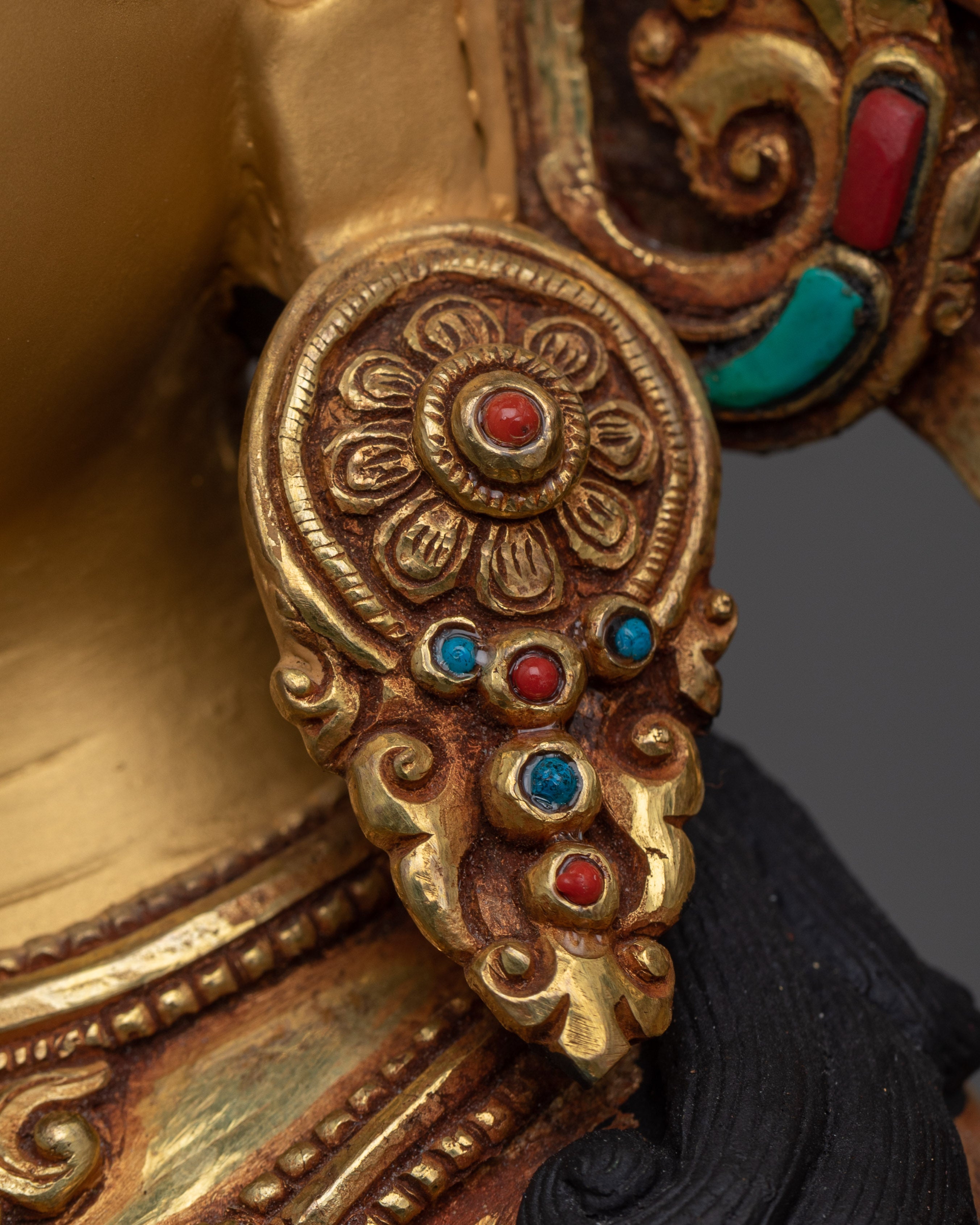 Green Tara Ma Tara | A Symbol of Compassion and Swift Action in a Beautiful Gold Gilded Statue