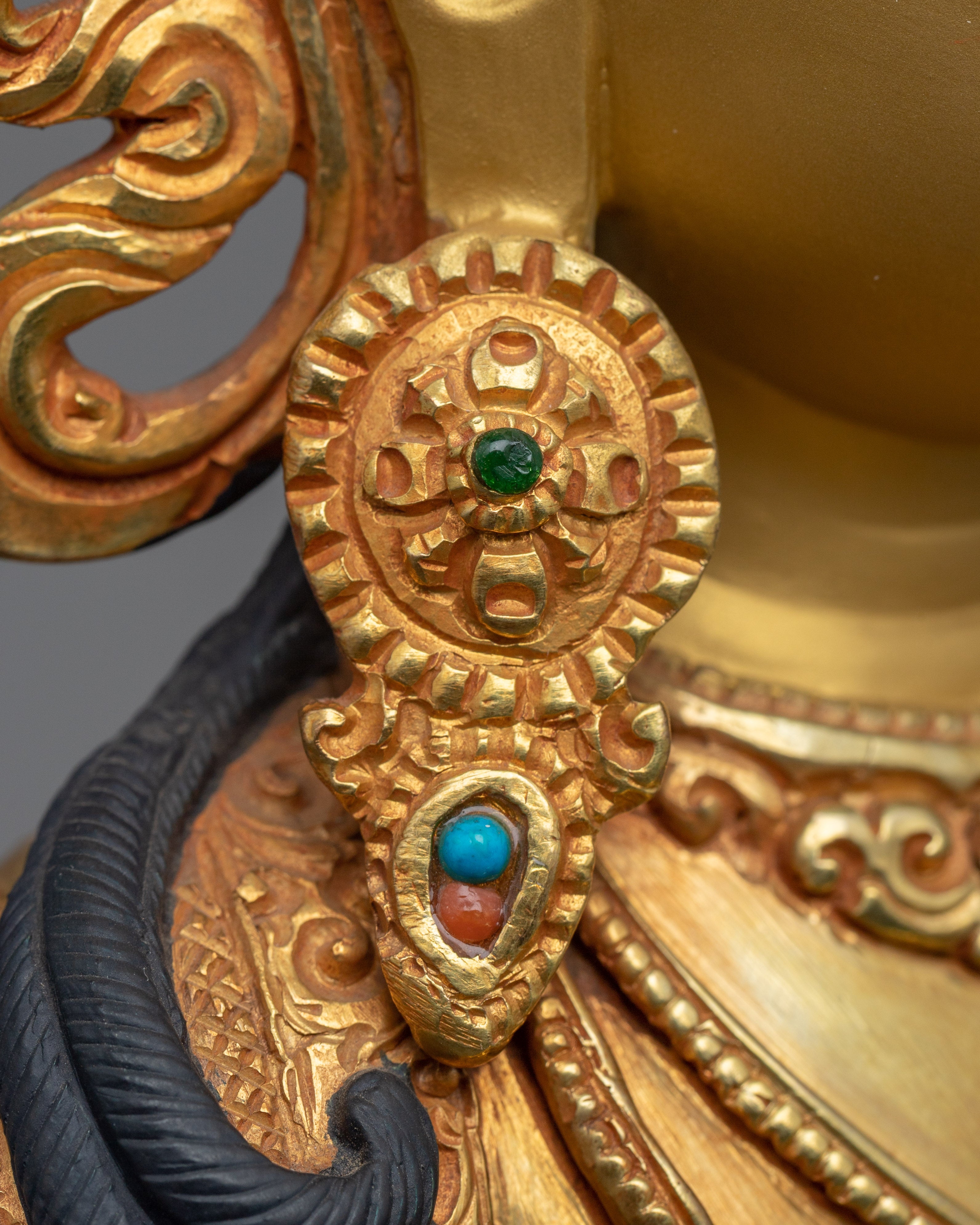 Majestic Vajrasattva Images | A Symbol of Purification and Spiritual Renewal