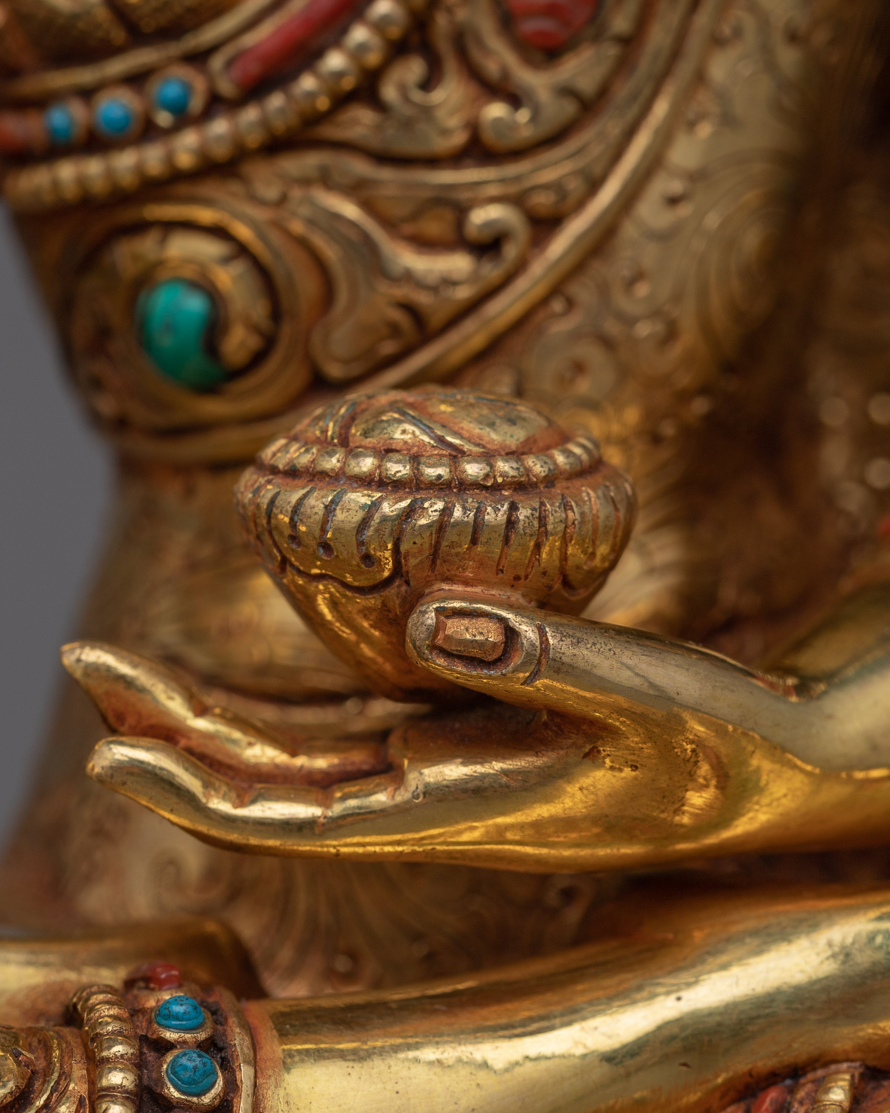 Gautam Buddha Golden Statue | High Quality Sculpture of Shakyamuni Buddha