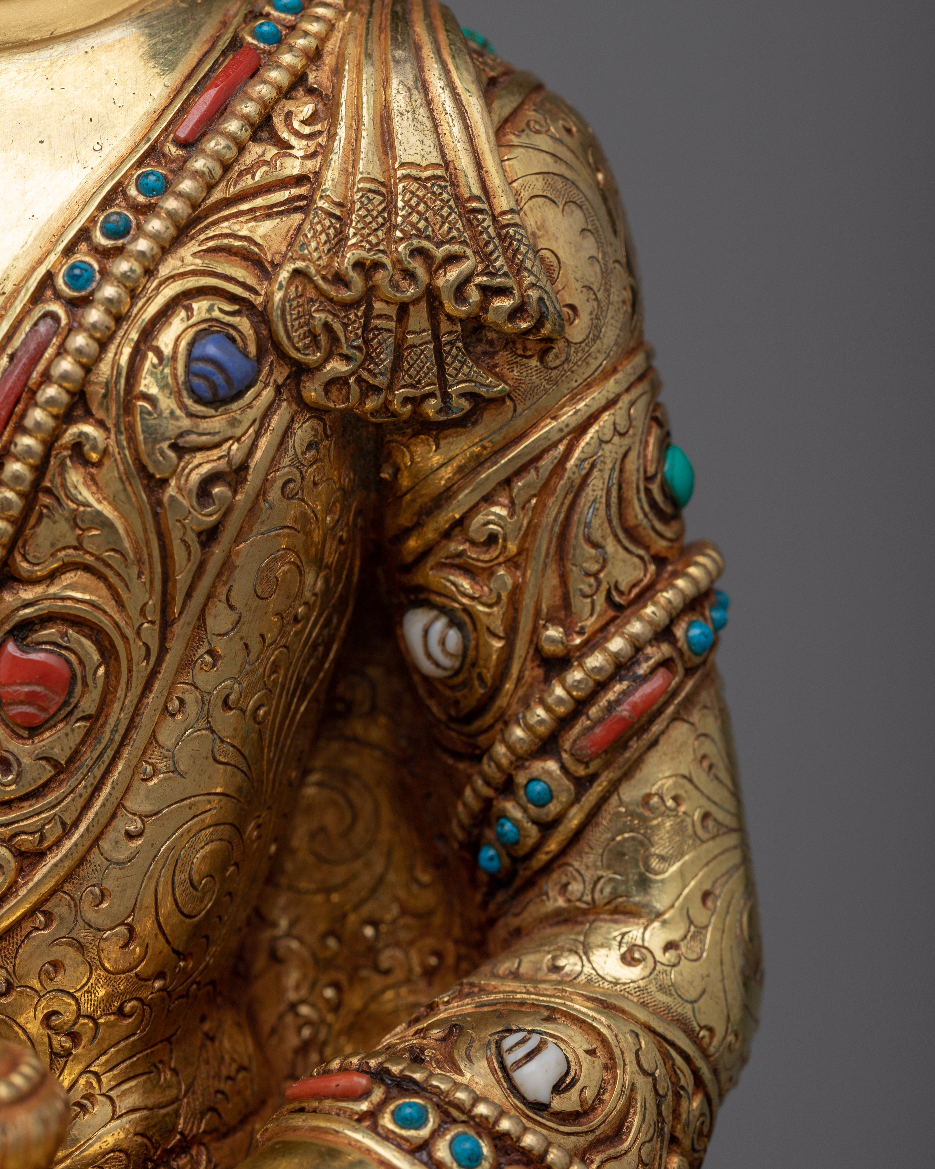 Gautam Buddha Golden Statue | High Quality Sculpture of Shakyamuni Buddha