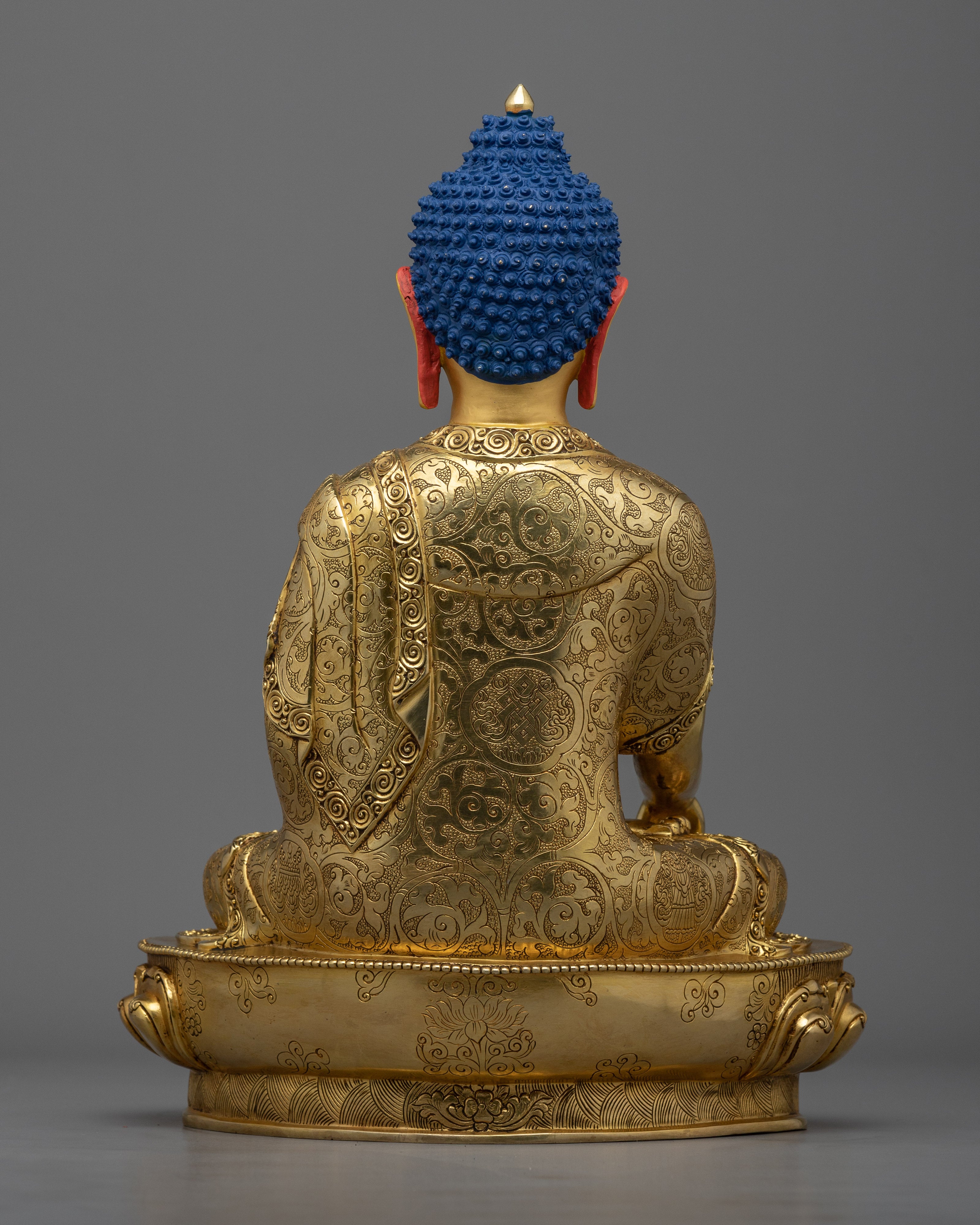 Statue of a Buddha Shakyamuni | Spiritual and Decorative Inspiration