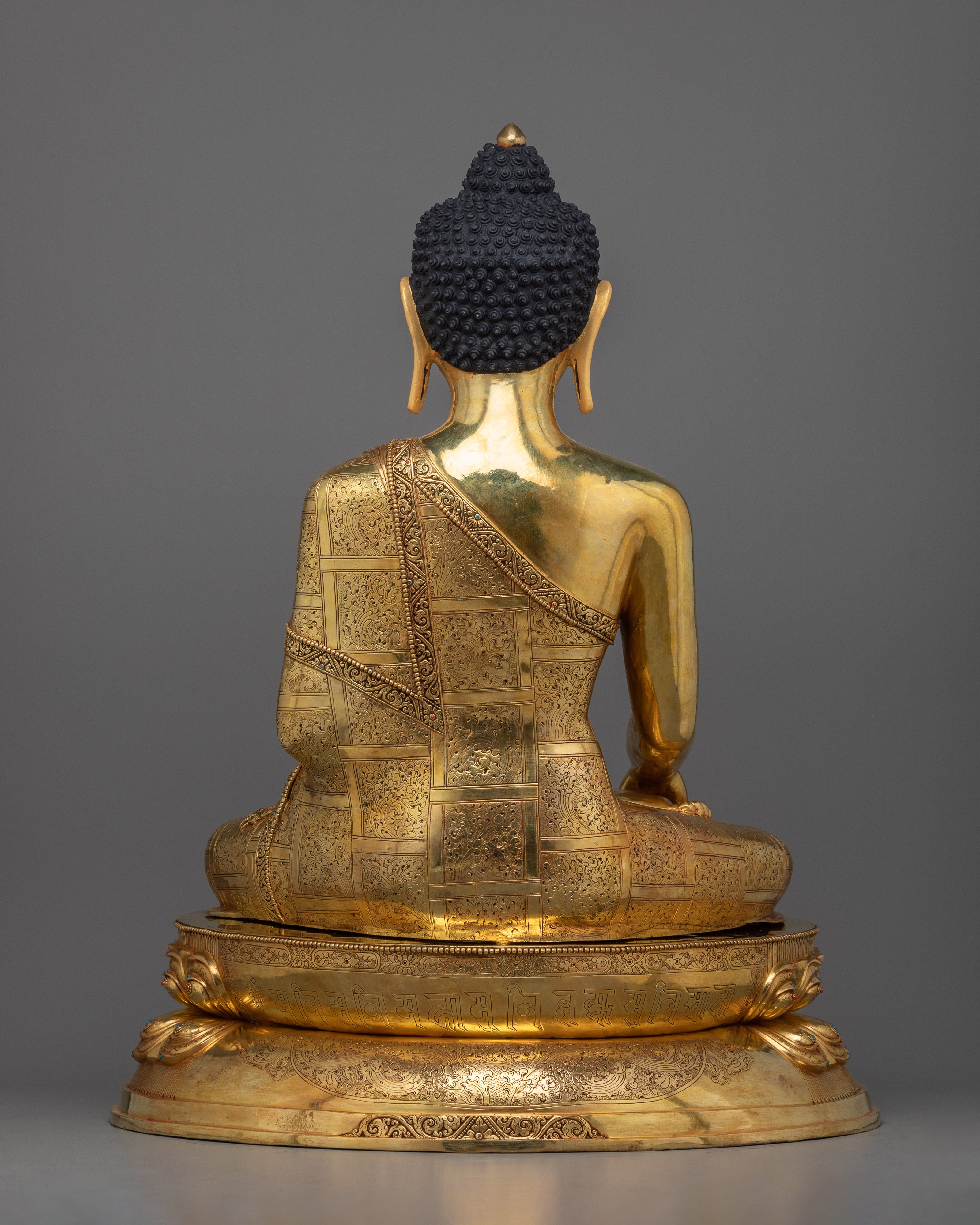 Siddhartha Gautama Buddha Statue | A Majestic Piece of Artistic Excellence
