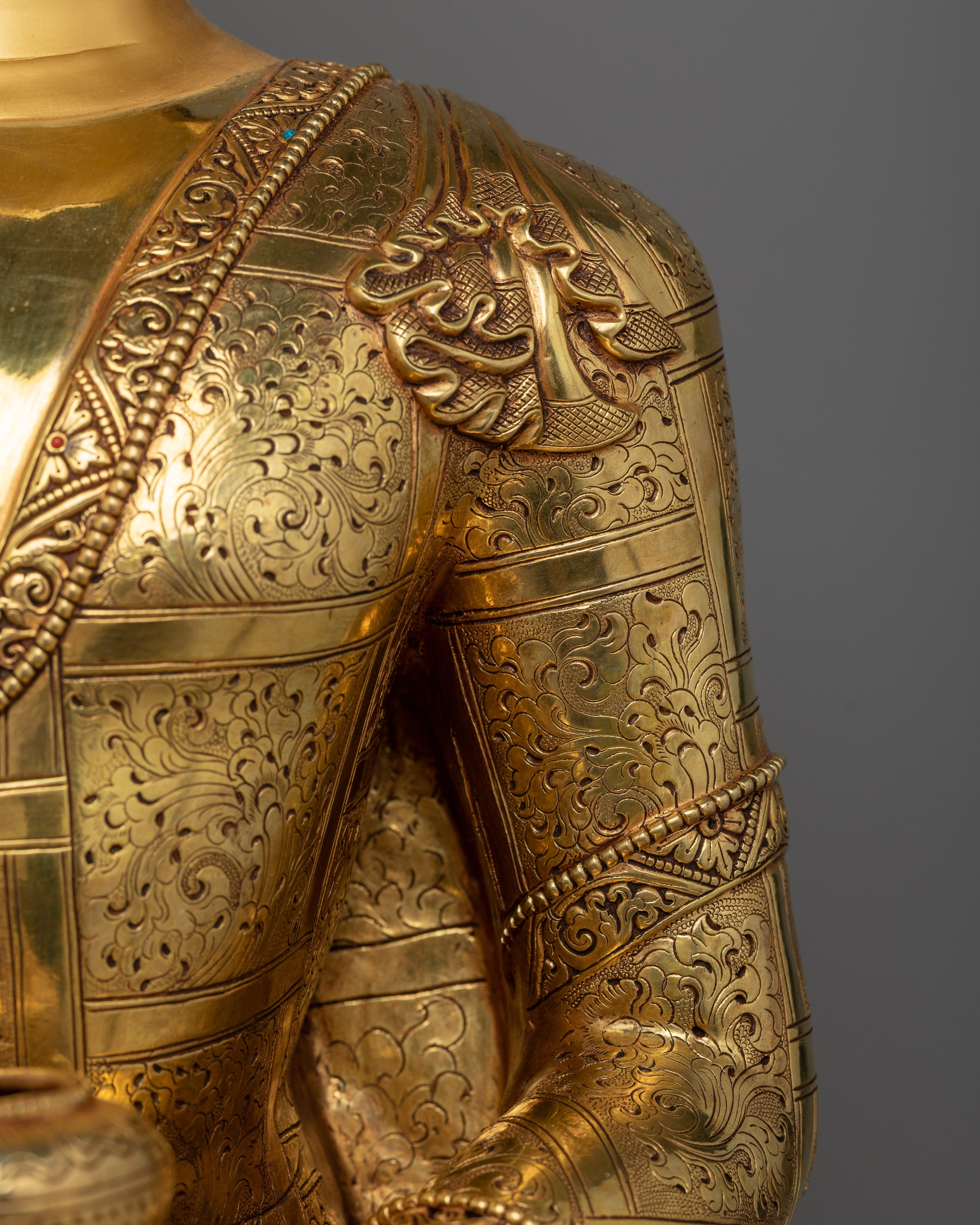 Siddhartha Gautama Buddha Statue | A Majestic Piece of Artistic Excellence