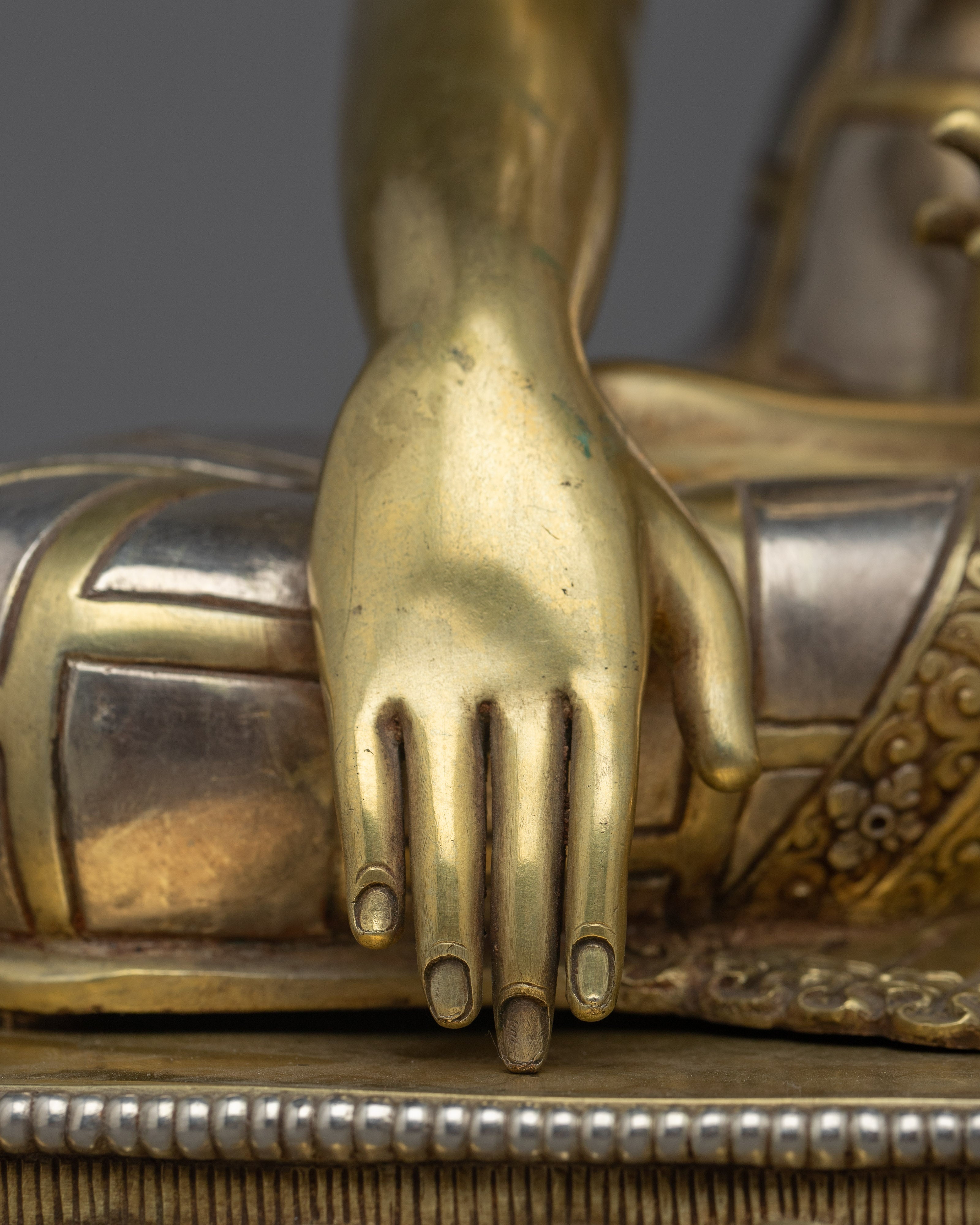 Gautama Buddha Real Silver Statue | Experience Tranquility