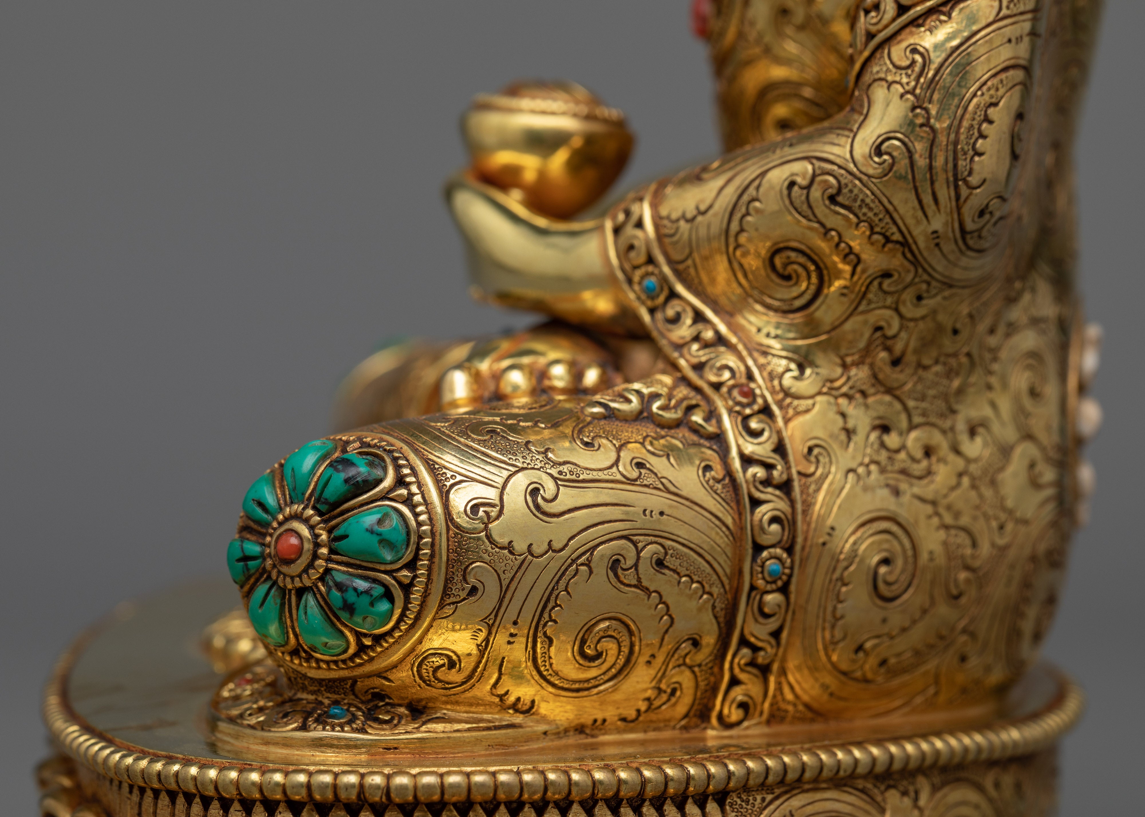 Praise to Amitabha Buddha with our Exquisite Statue | Bask in the Serene Light Buddha