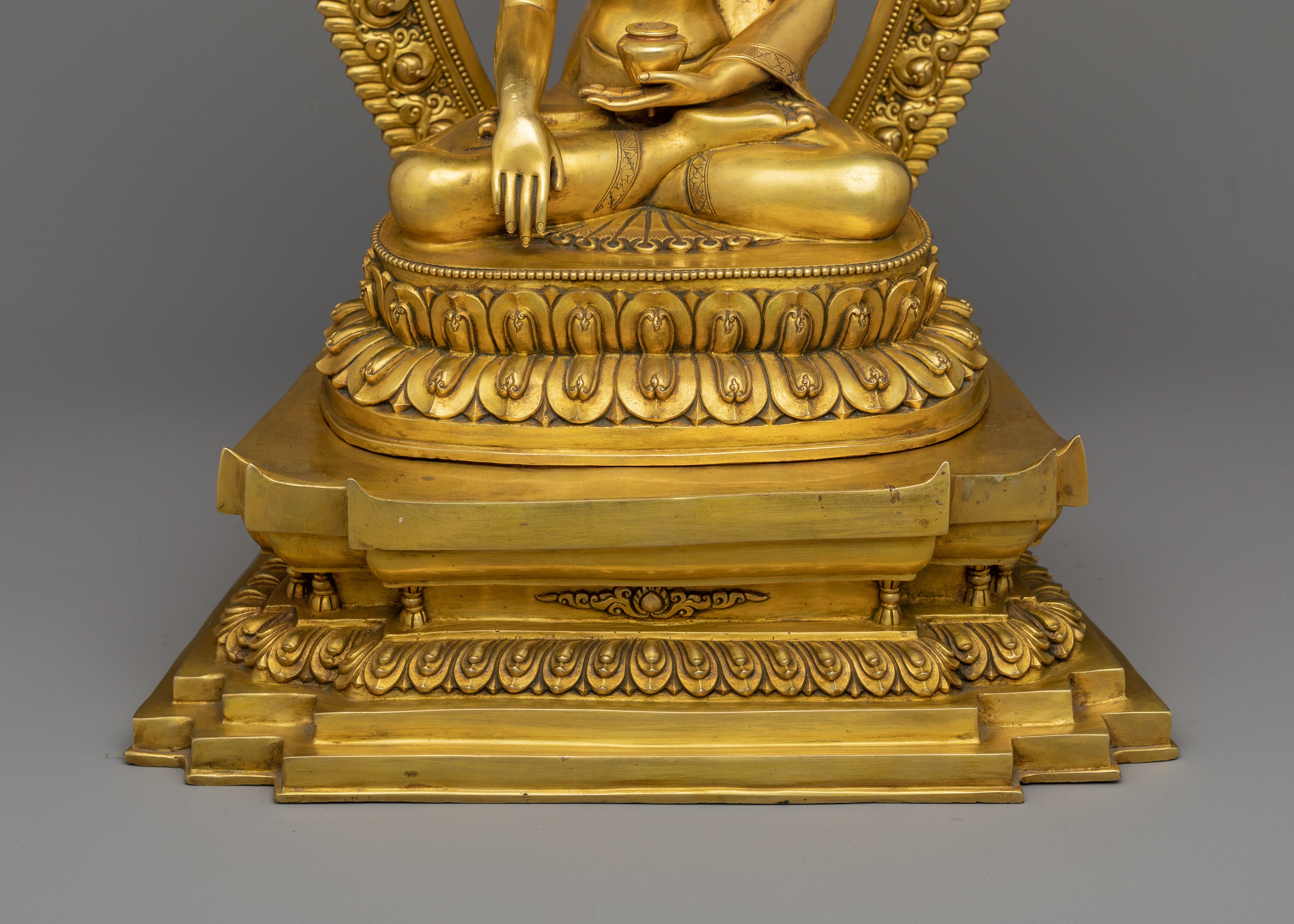 Shakyamuni Buddha Meditation Statue | Enlighten Your Space with our Premium Sculpture