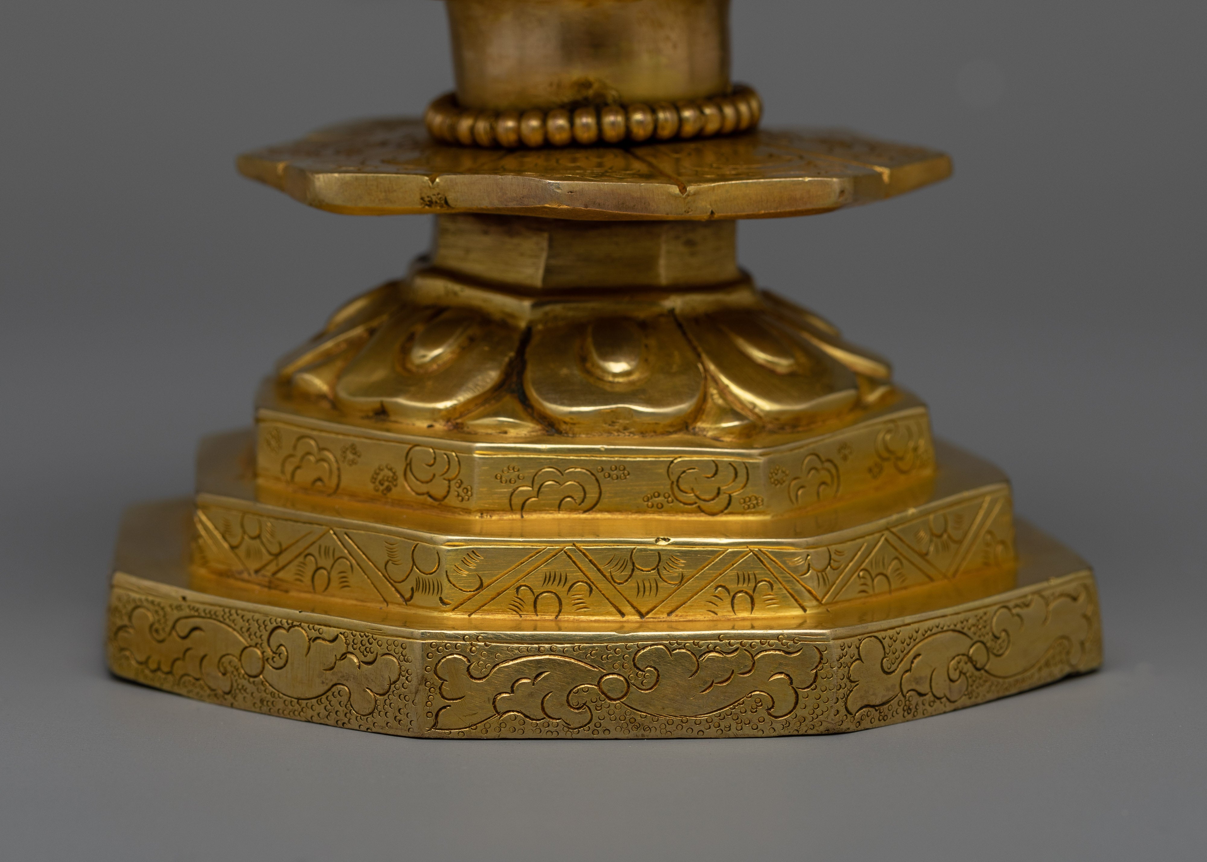 Immerse in Tranquility with Tathagata Statue | Shakyamuni Buddha on Lotus Sculpture