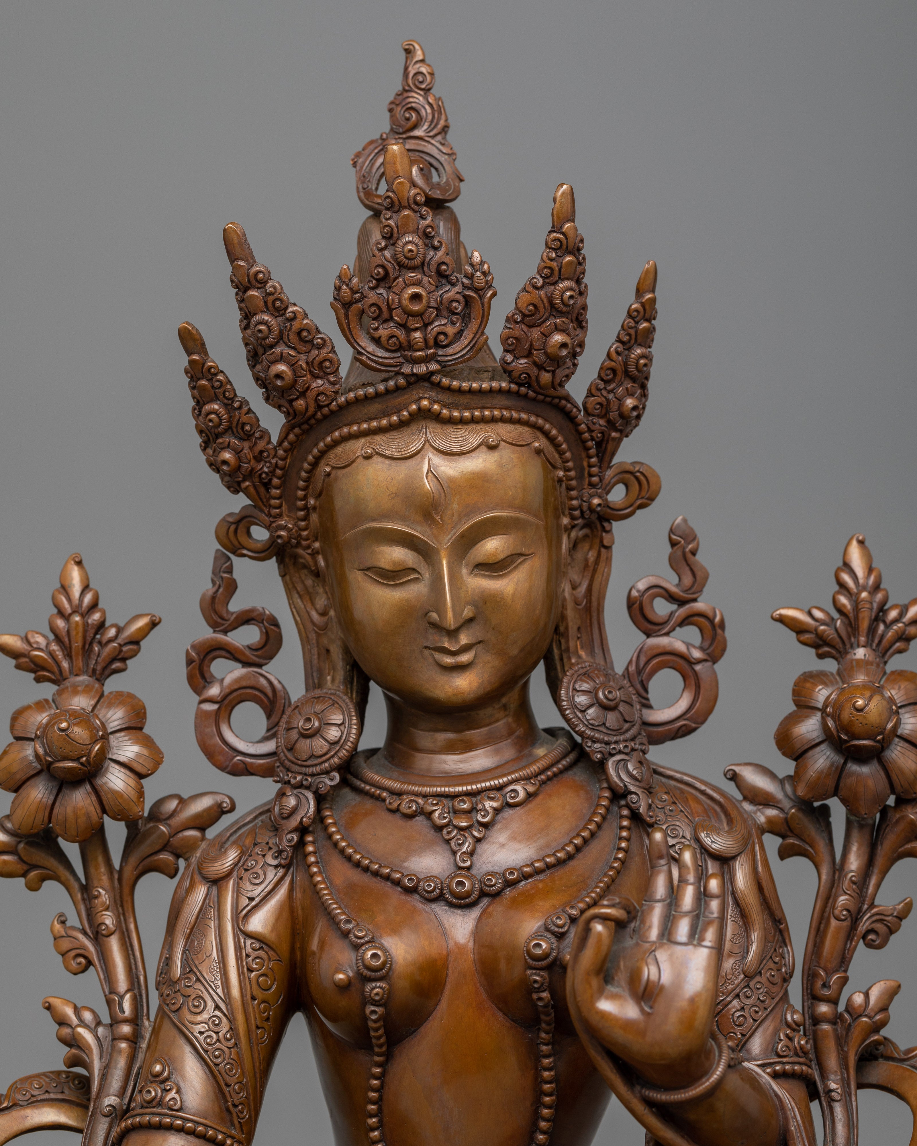 Embrace Serenity with the wish-fulfilling wheel " White Tara " | Nepalese Art