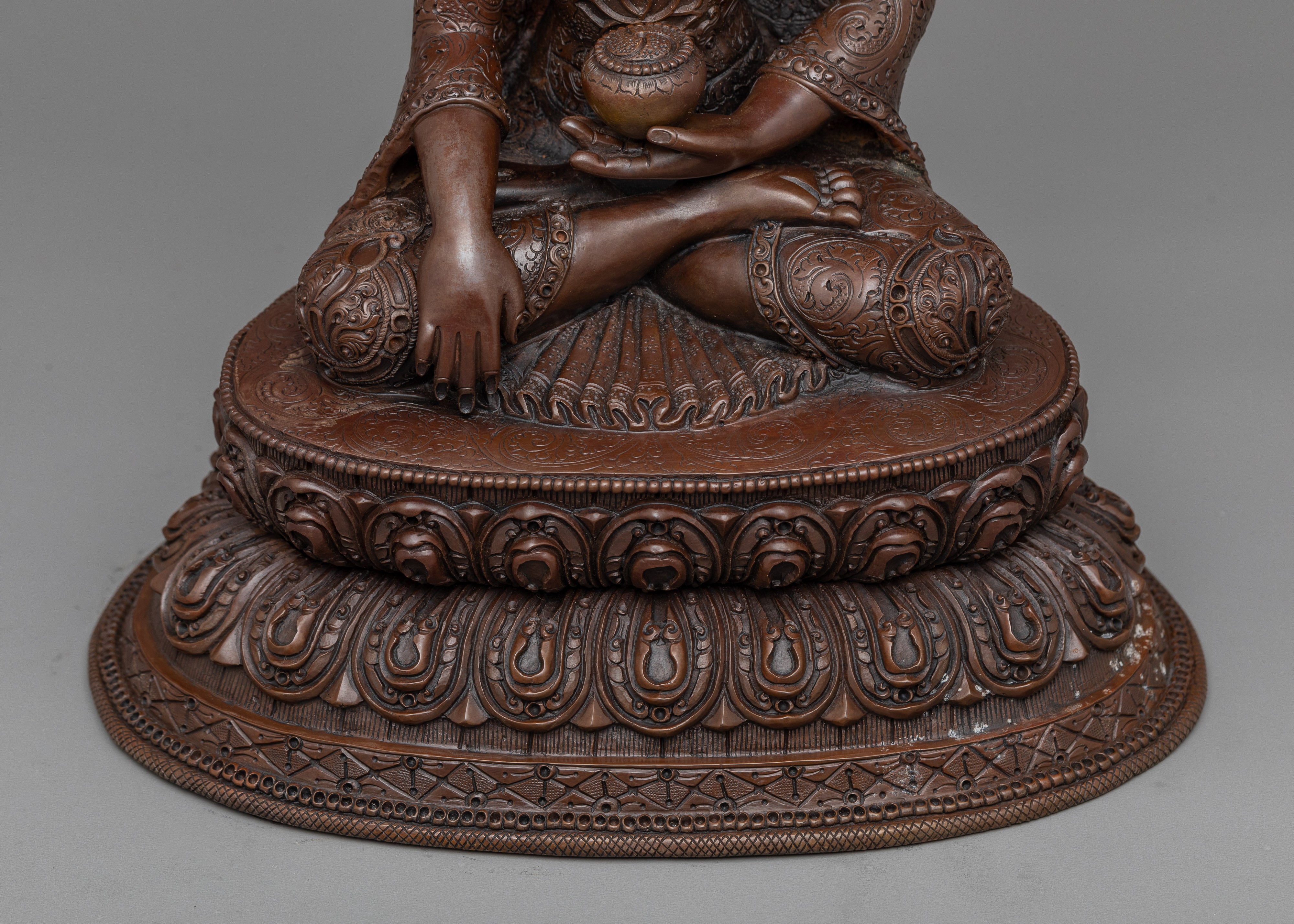Buddha Shakyamuni Statue | Symbol of Enlightenment and Compassion