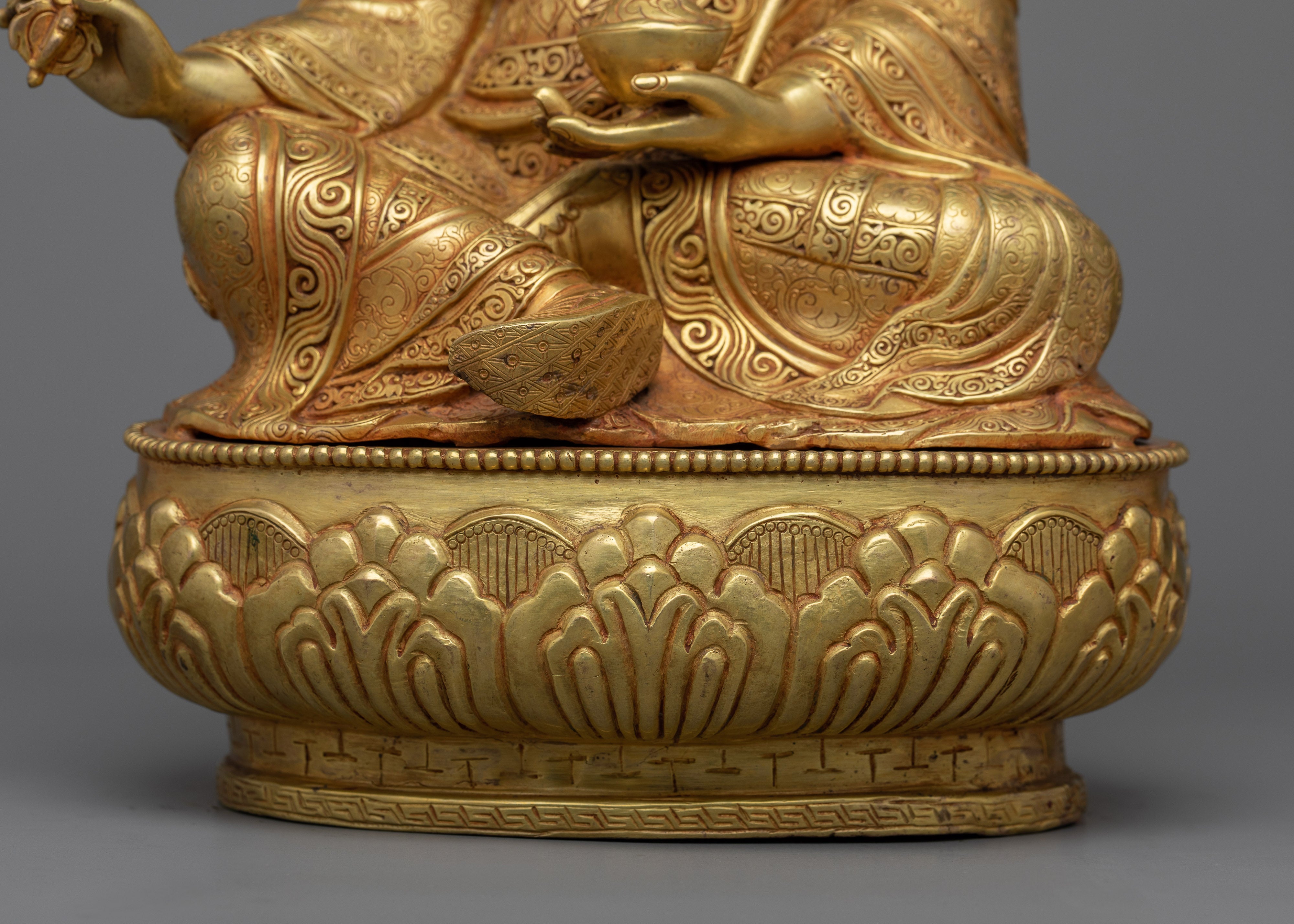 Guru Rinpoche Tsokye Dorje statue | Ignite Your Path to Enlightenment