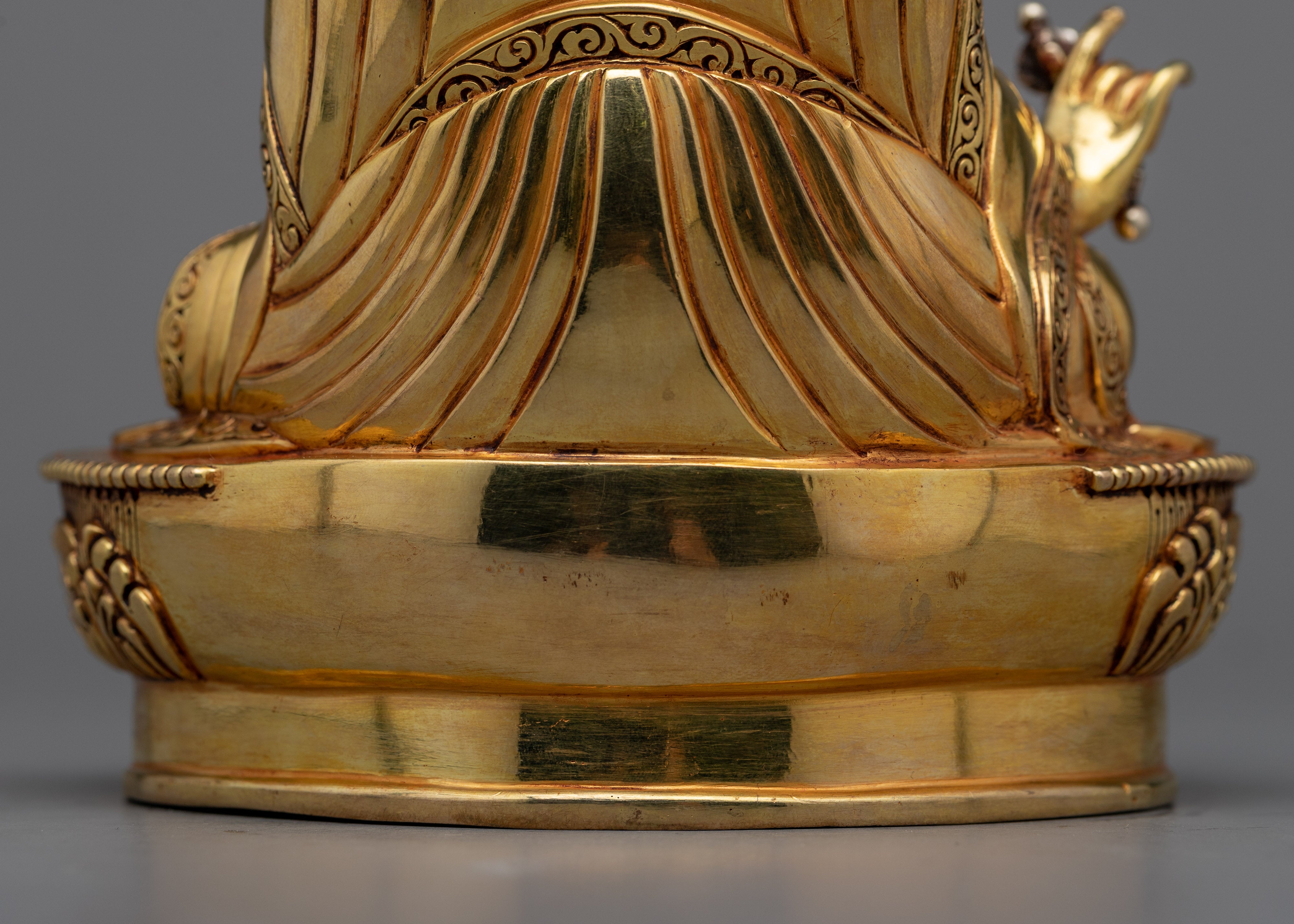 Guru Rinpoche Sculpture | Experience Spiritual Guidance with our Statue