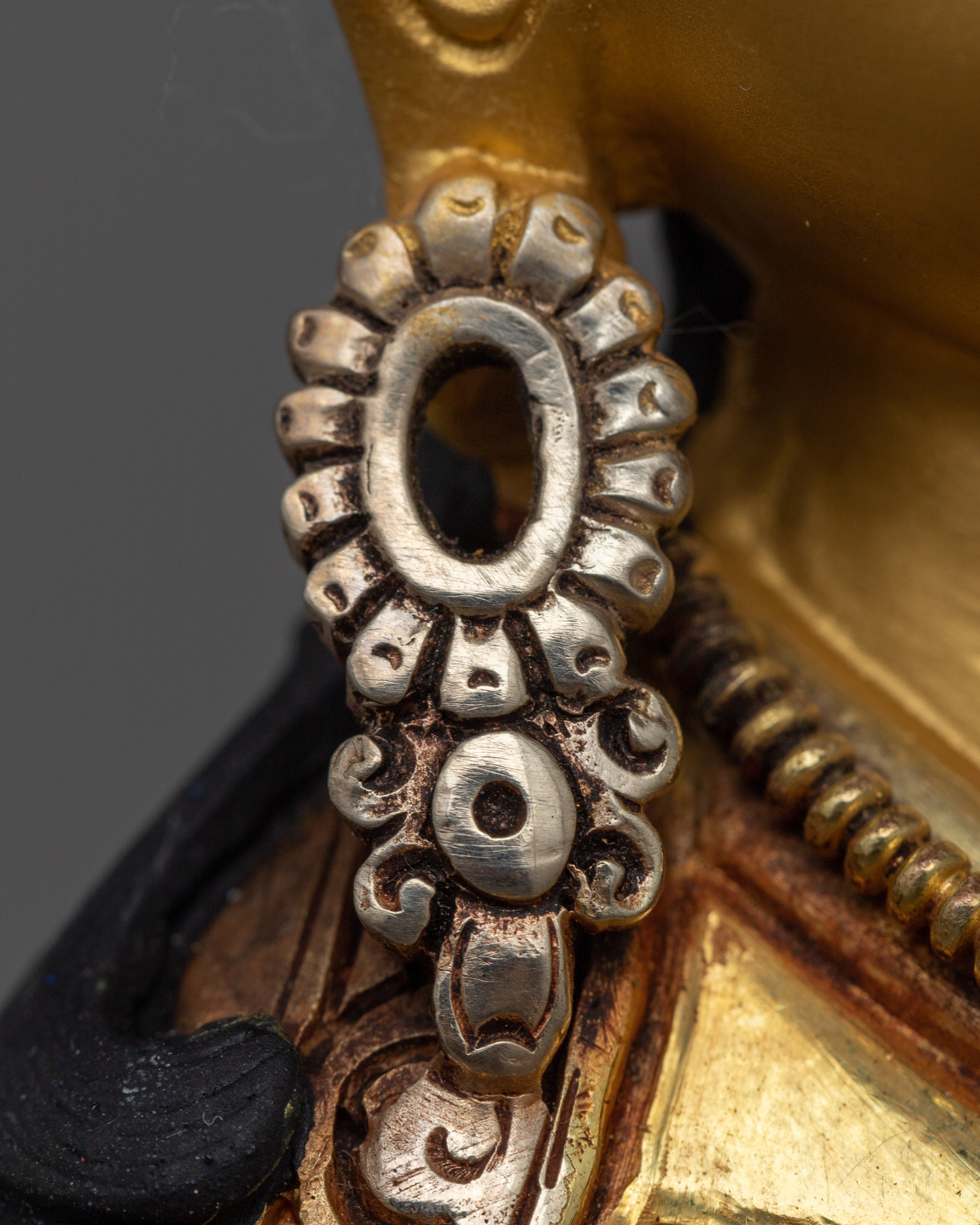 Guru Rinpoche Sculpture | Experience Spiritual Guidance with our Statue