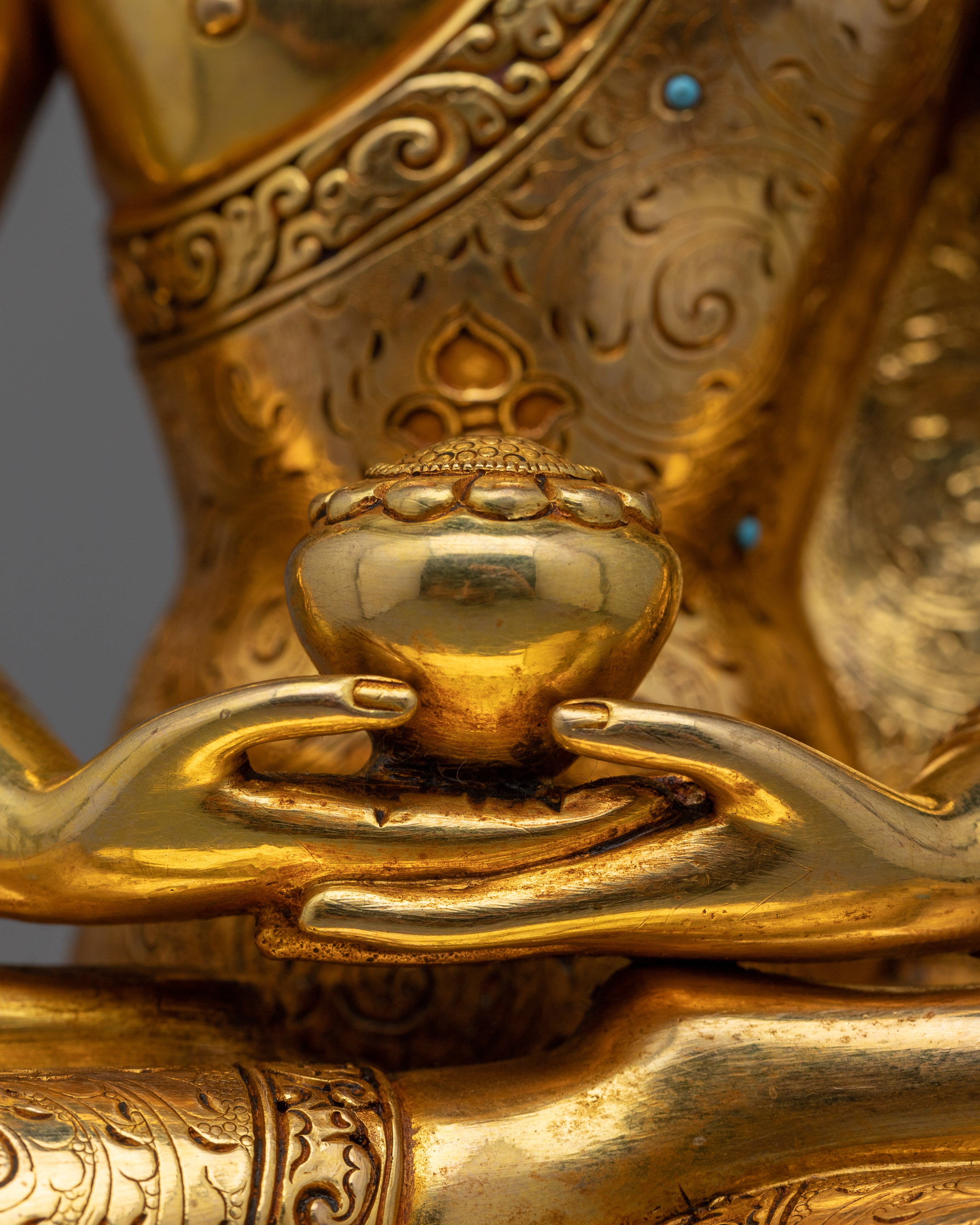 Amitabha Buddha Statuette | Unlock Eternal Peace with Gold Gilded Statue