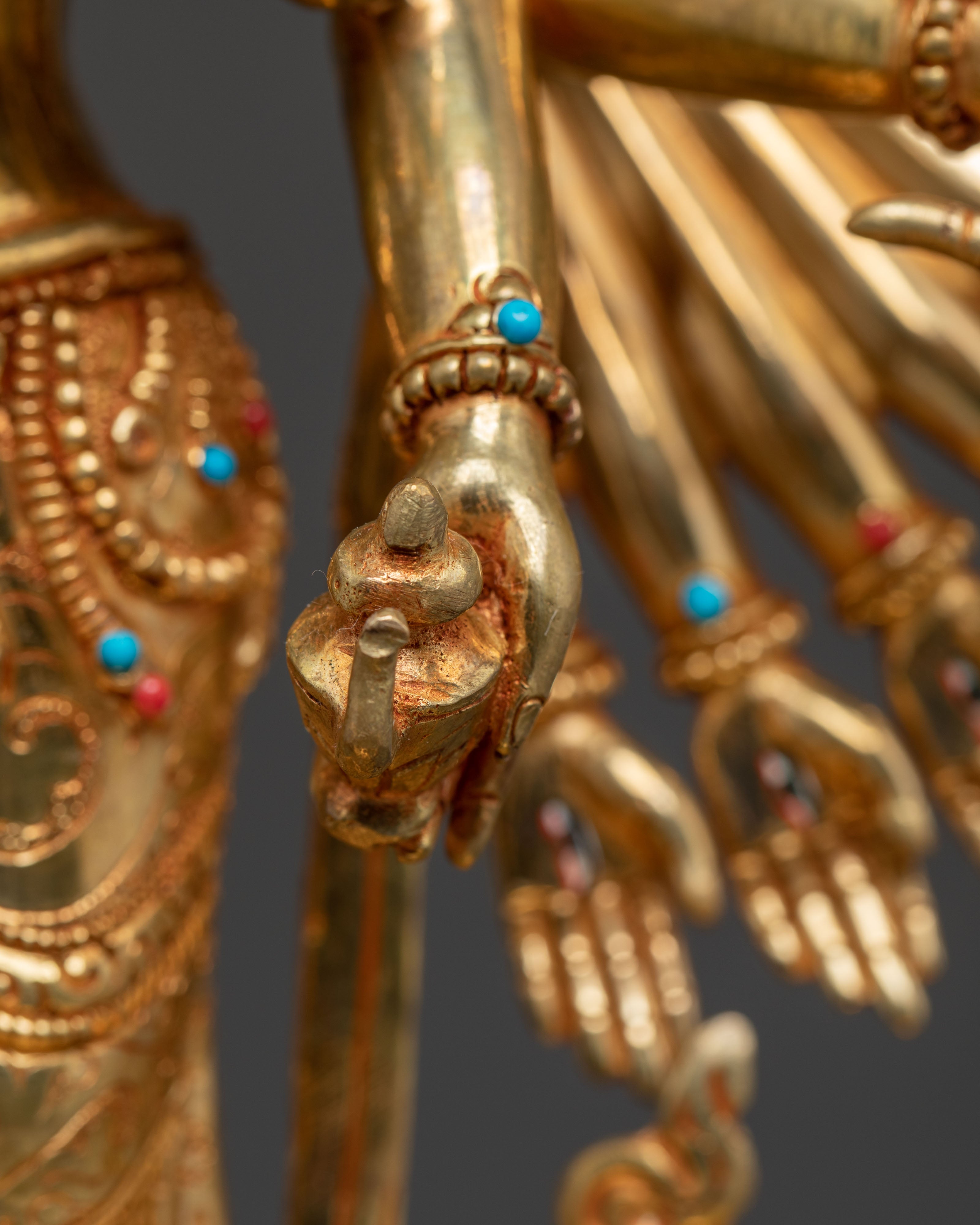 Handmade Compassionate 1000 Armed Chenrezig Statue | Tibetan Buddhist Art