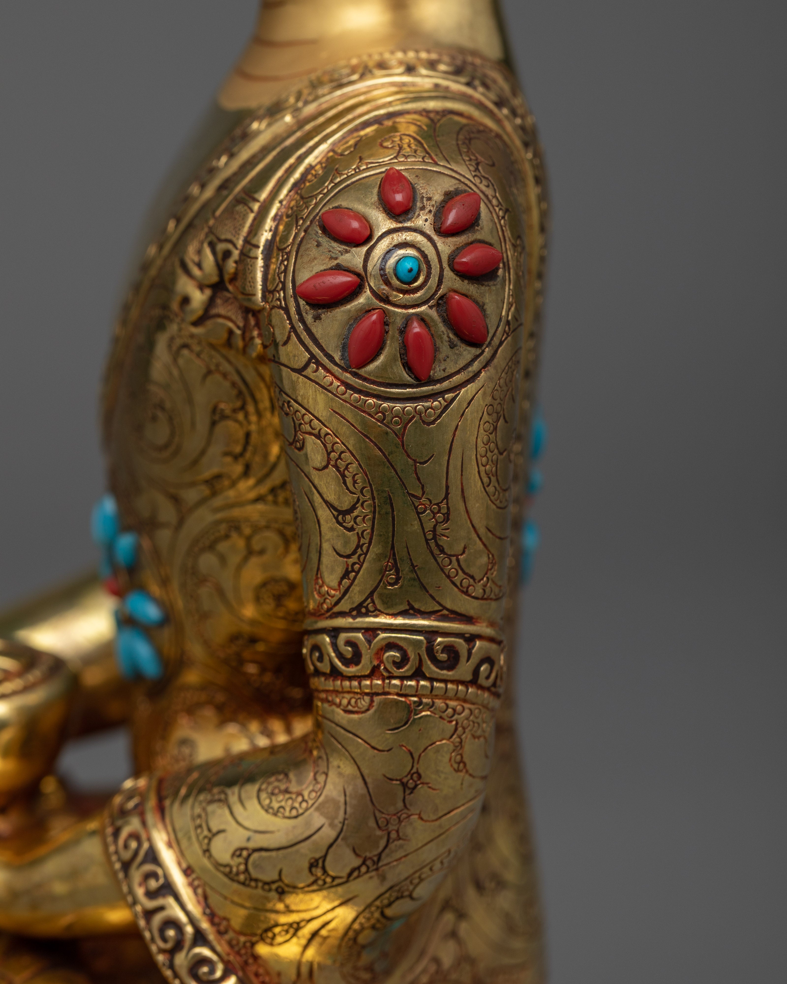 Shakyamuni Buddha Sacred Statue | Embodying the Enlightened One