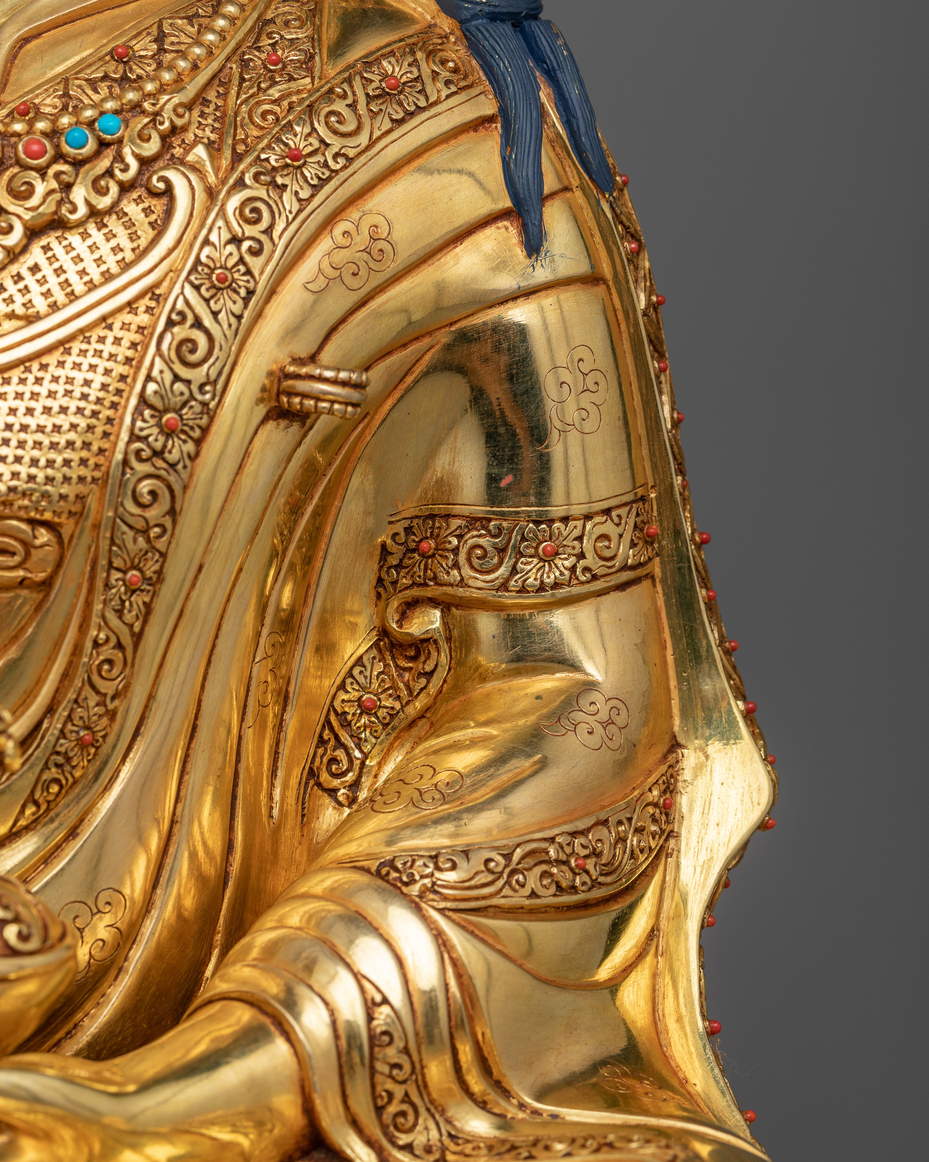 Gururinpoche Gold Gilded Statue | The Source of Vajrayana Buddhism