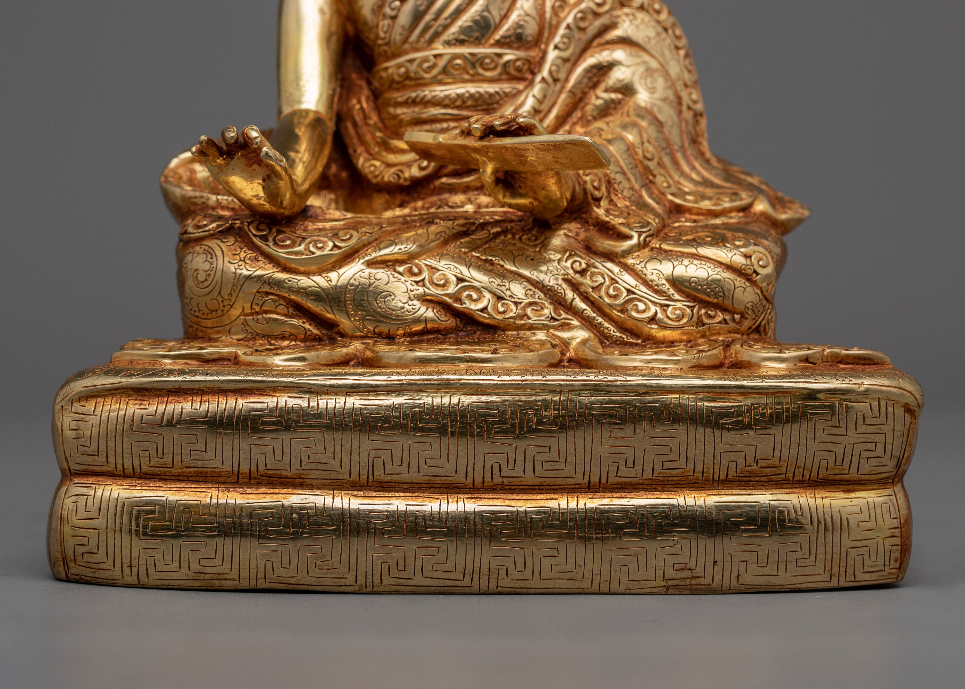 Karmapa Lineage Statues Set | A Testament to Tibetan Buddhist Wisdom