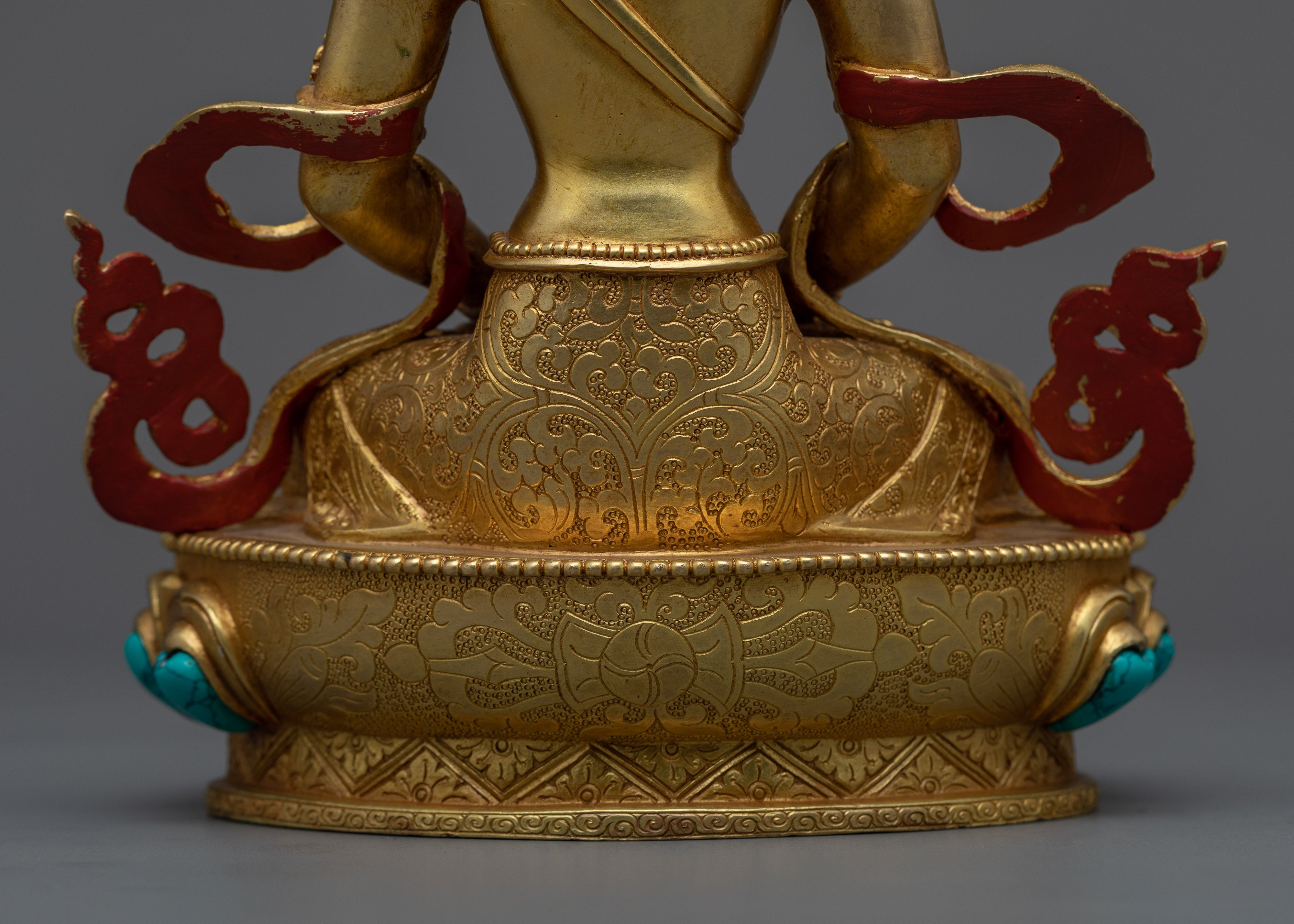 Discover the Resplendent Beauty of Gold-Gilded Bodhisattvas Statues | Buddhist Bodhisattva Deity