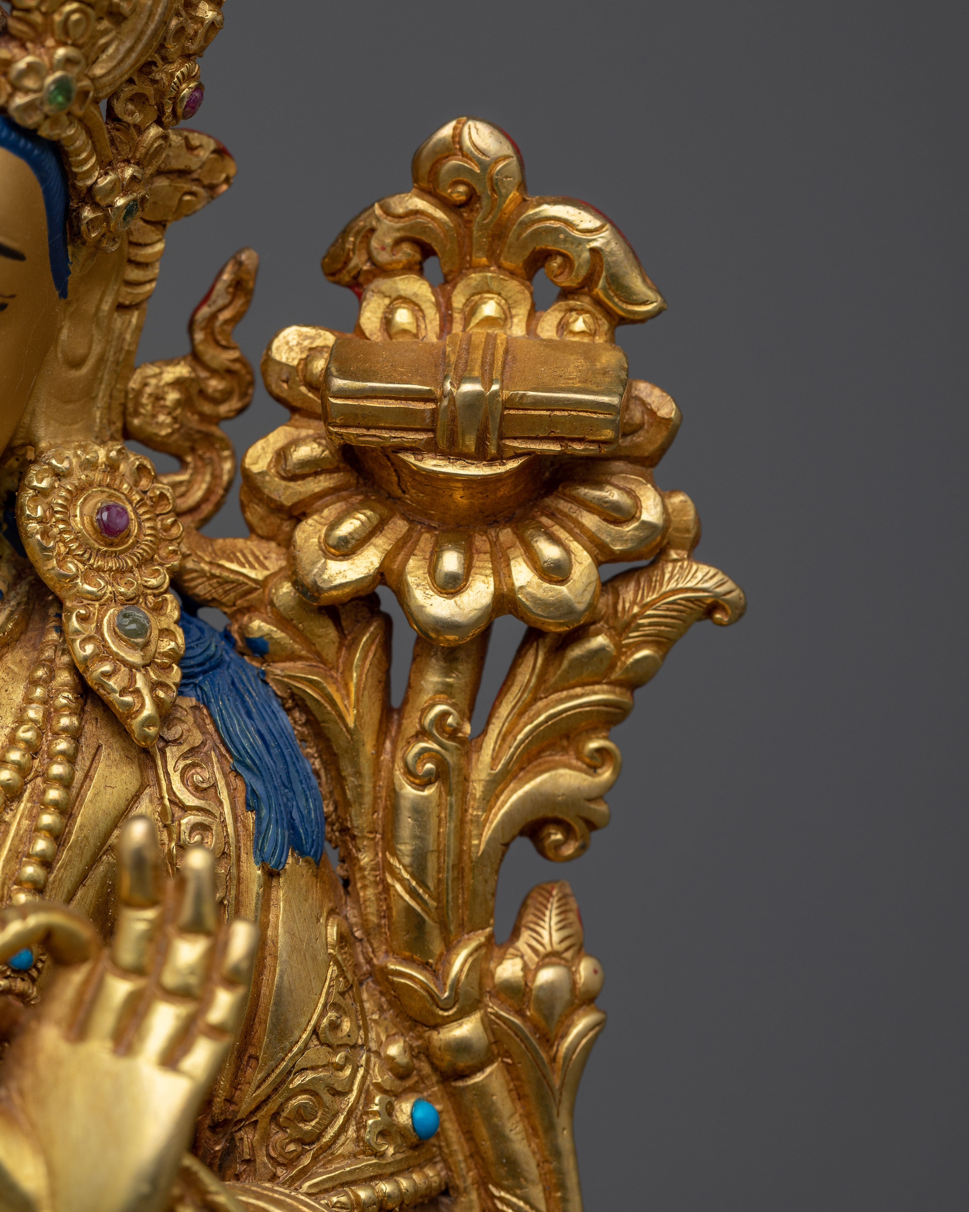 Discover the Resplendent Beauty of Gold-Gilded Bodhisattvas Statues | Buddhist Bodhisattva Deity