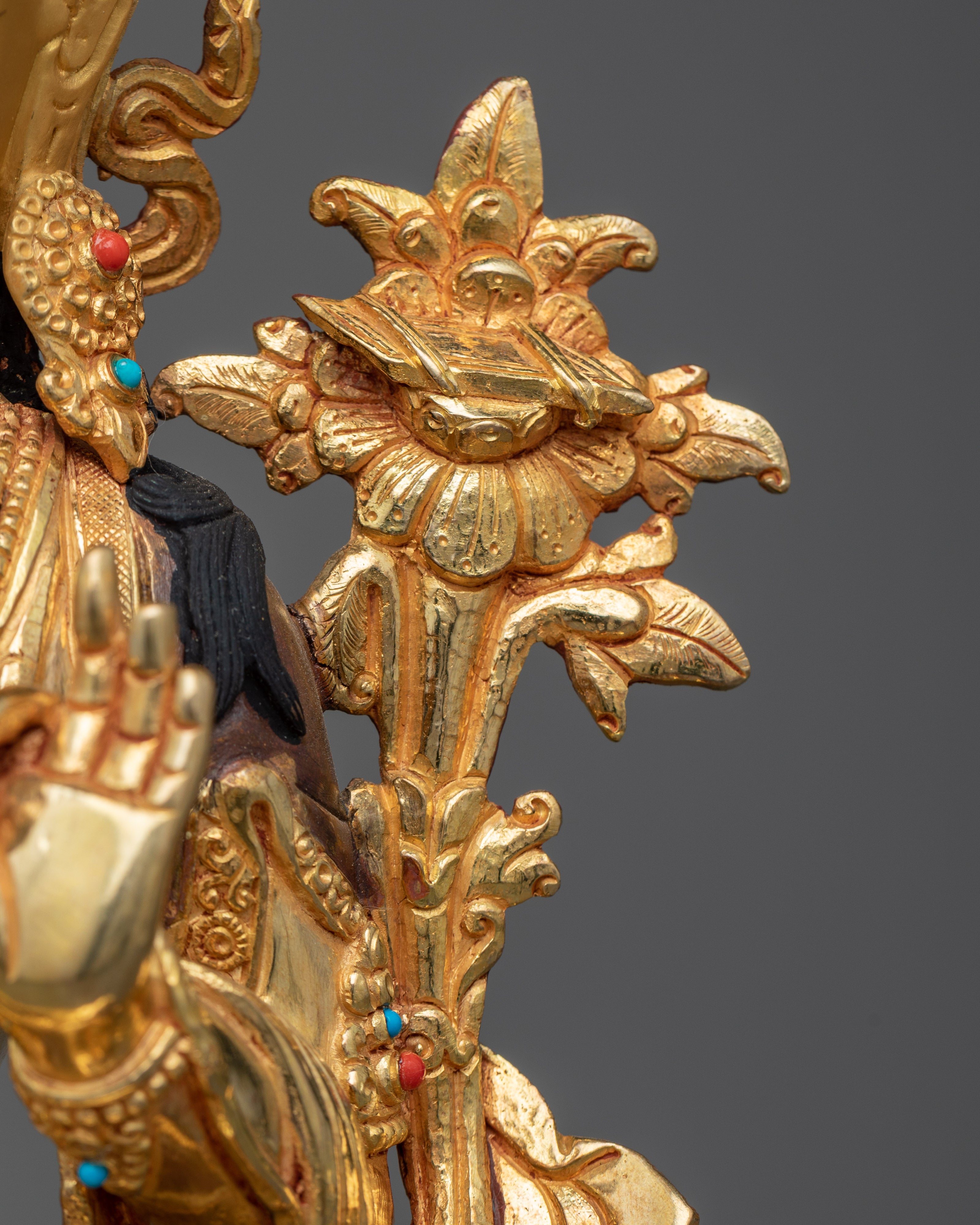 Manjushri Tibetan Statue | An Epitome of Divine Wisdom