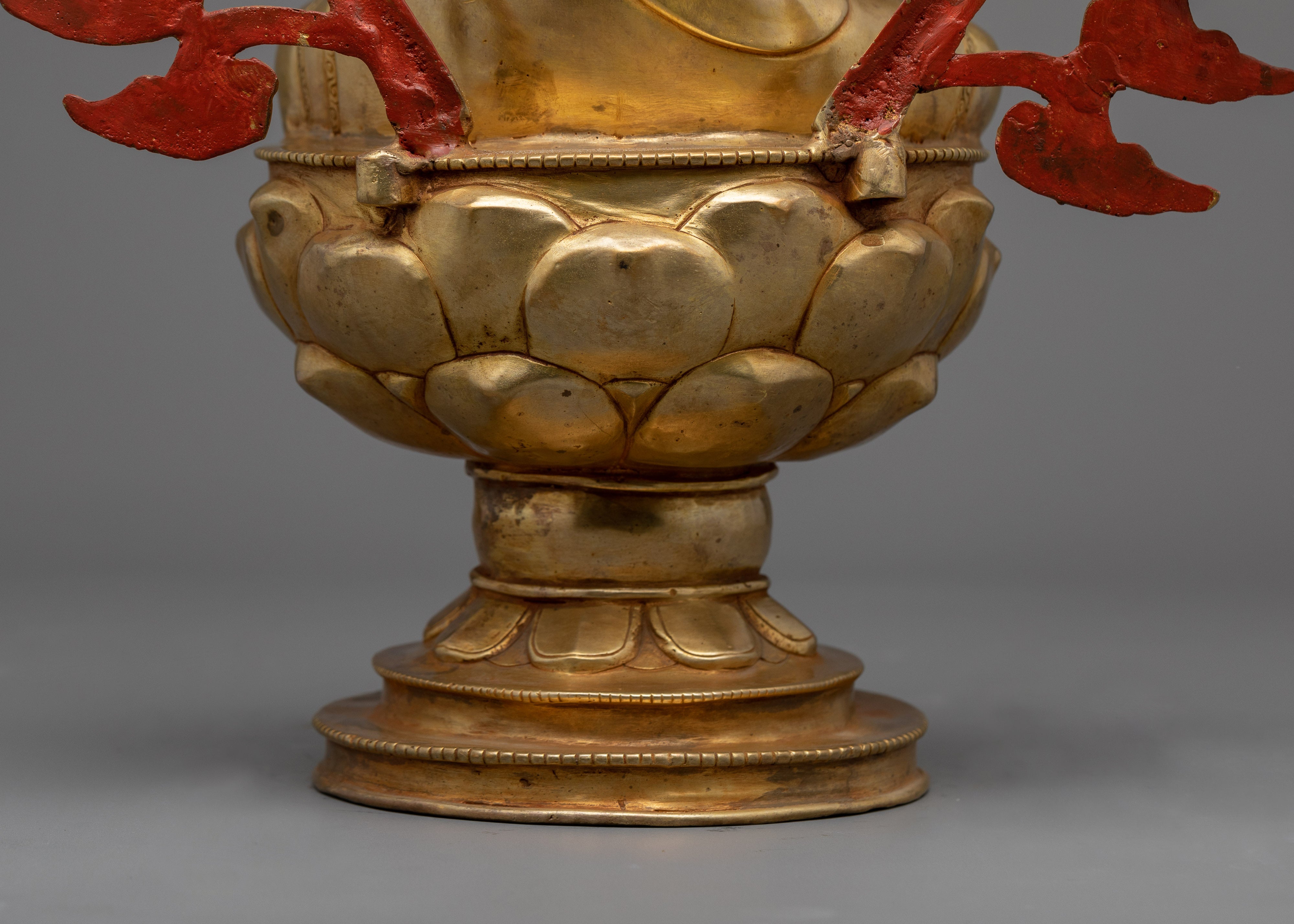 Medicine Buddha God Statue | Embodying Healing and Compassion