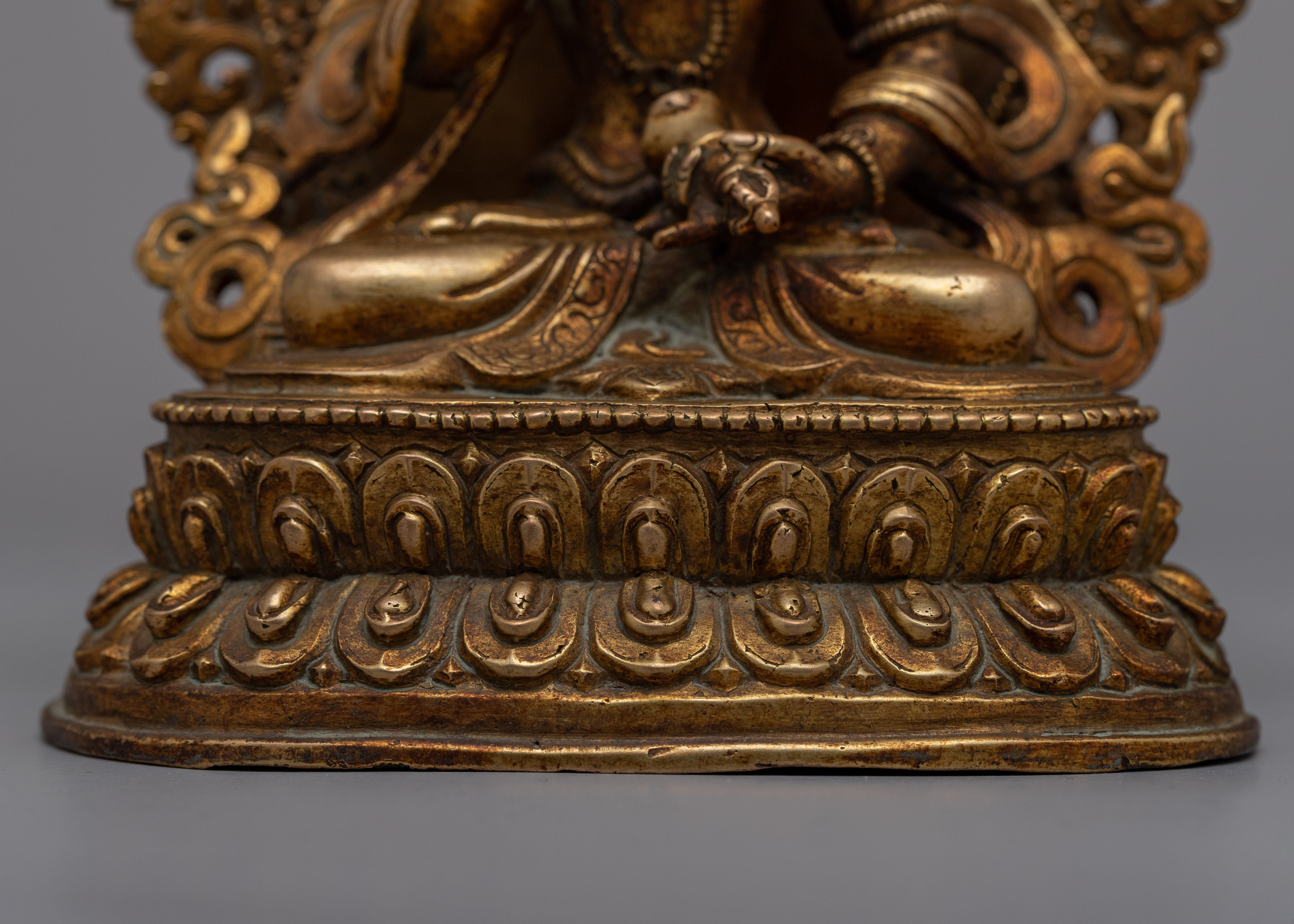 Vajrasattva 100 Syllable Mantra | Purifier of the Soul with Buddhist Statue