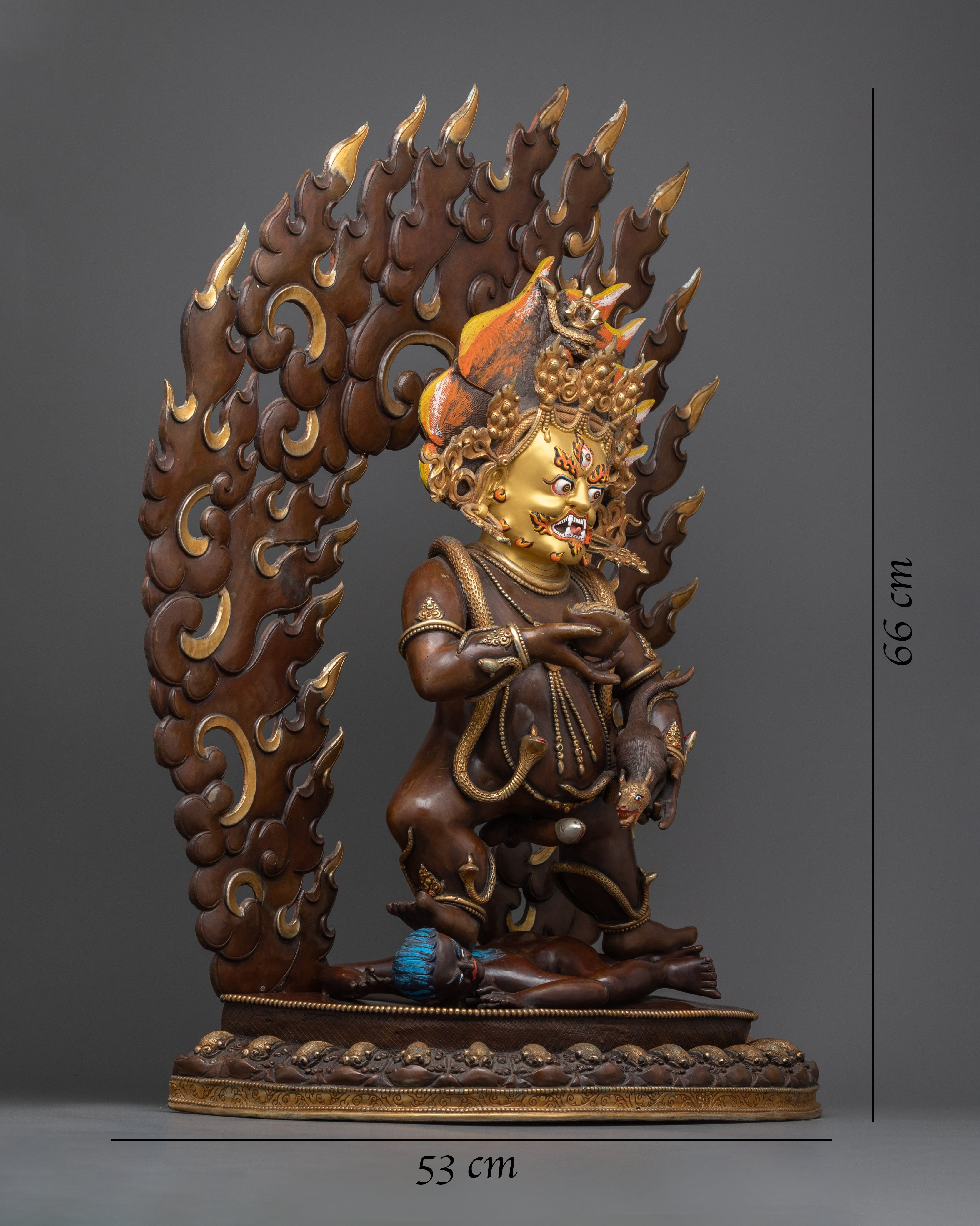 kuber-statue-for-wealth-and-prosperity
