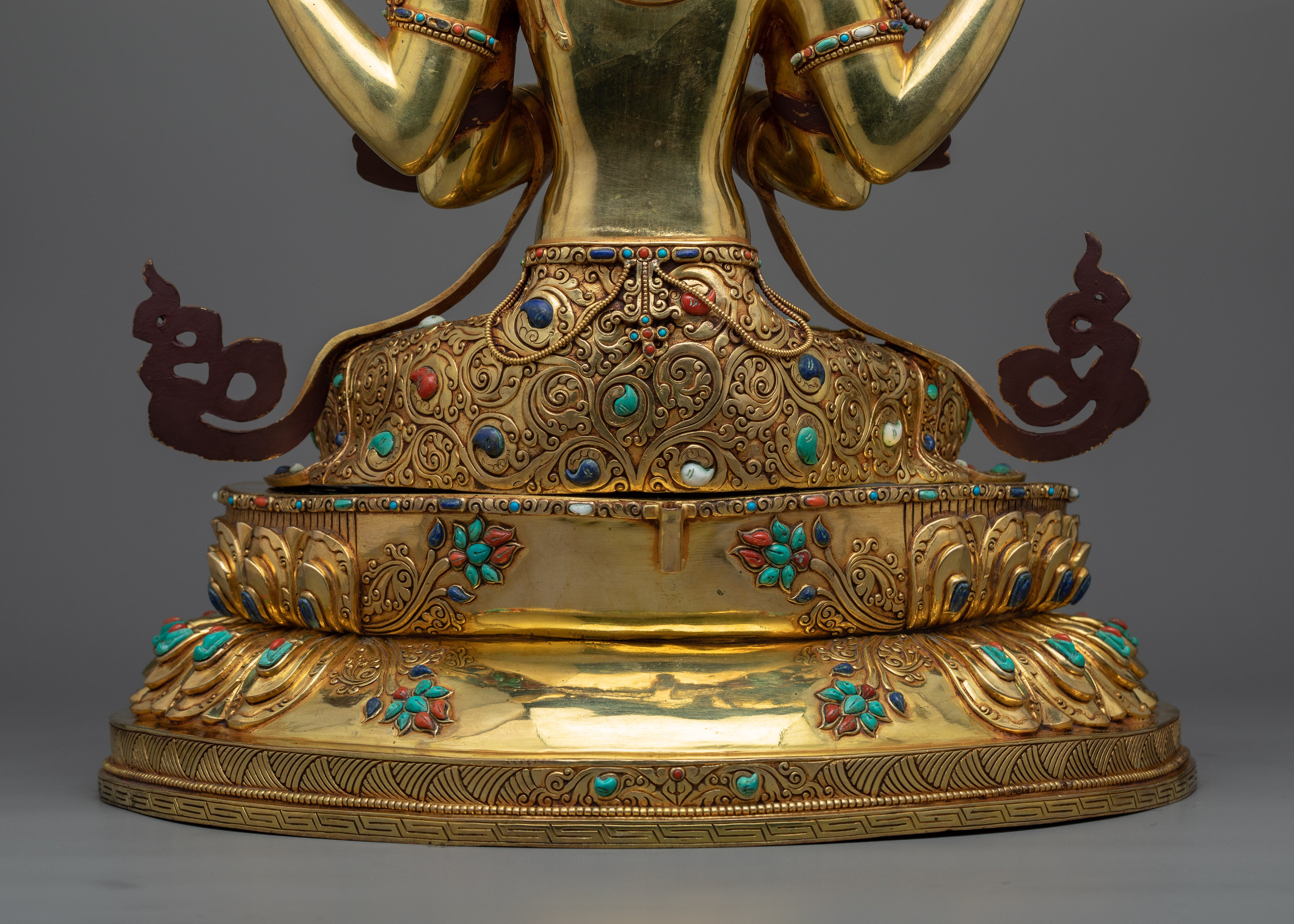 Statue of Chenrezig | Compassion's Majestic Embodiment