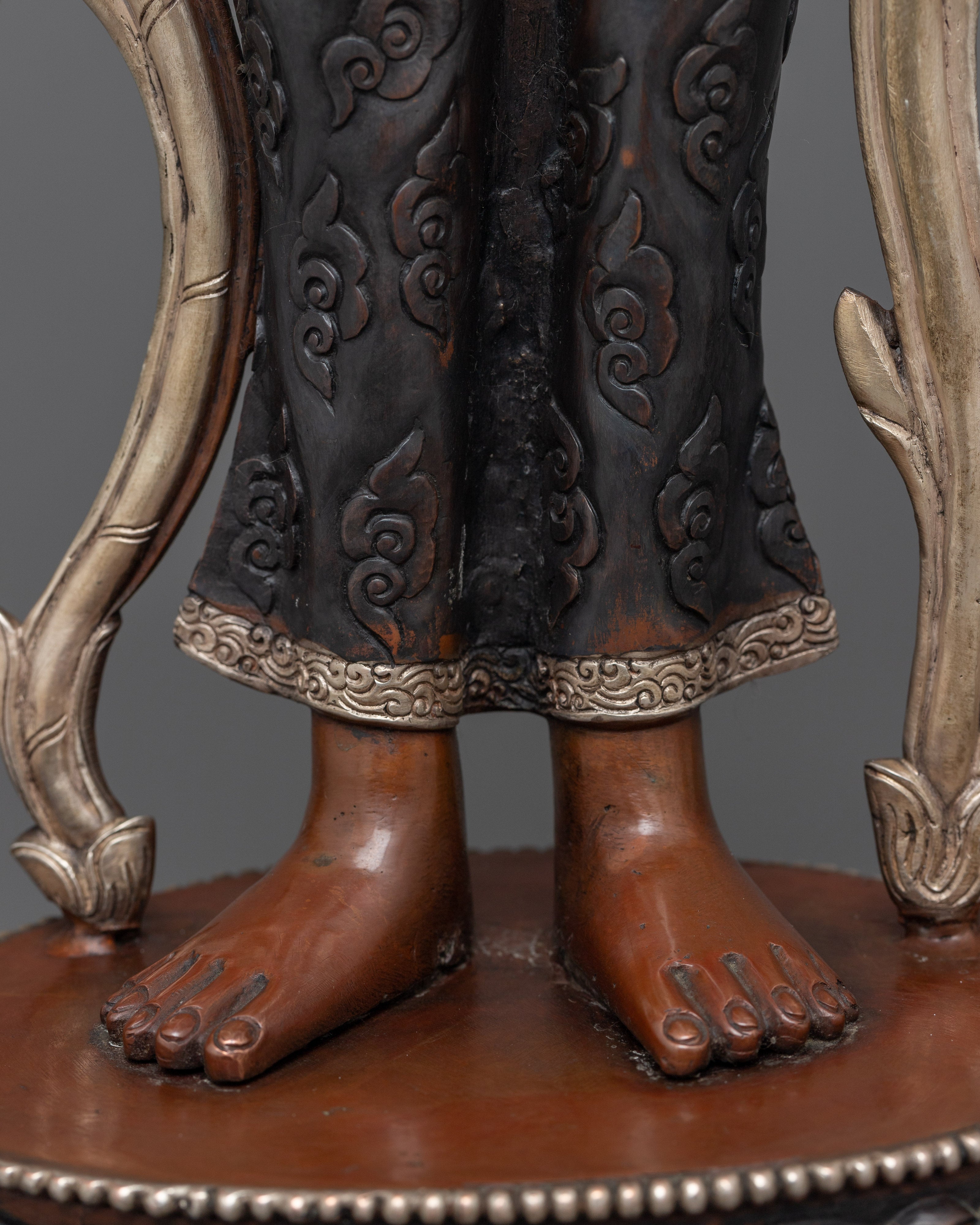 Buddha of Compassion Chenrezig | Enlightening Presence