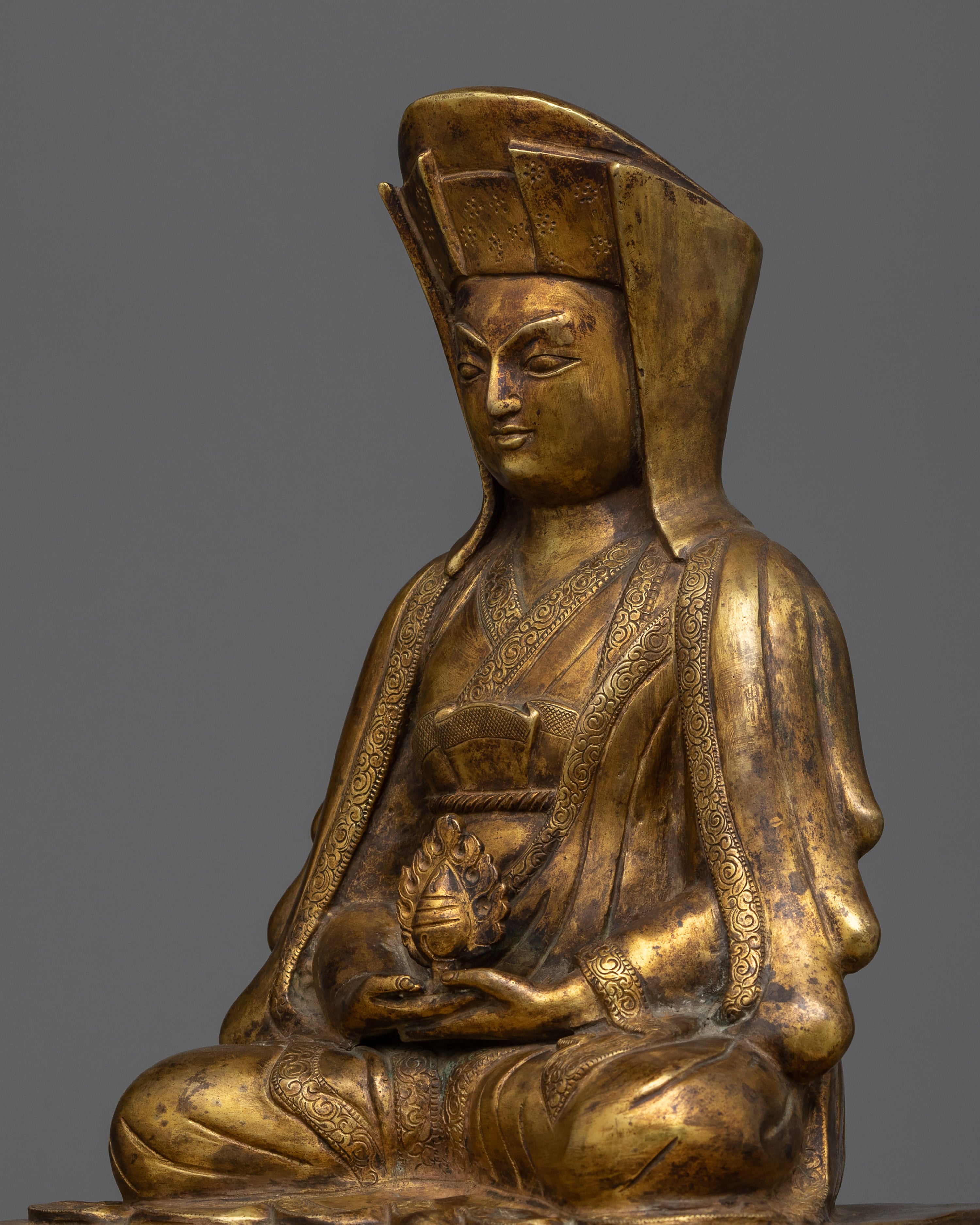 Gampopa Statue | Antique Finish Figure of A Tibetan Master