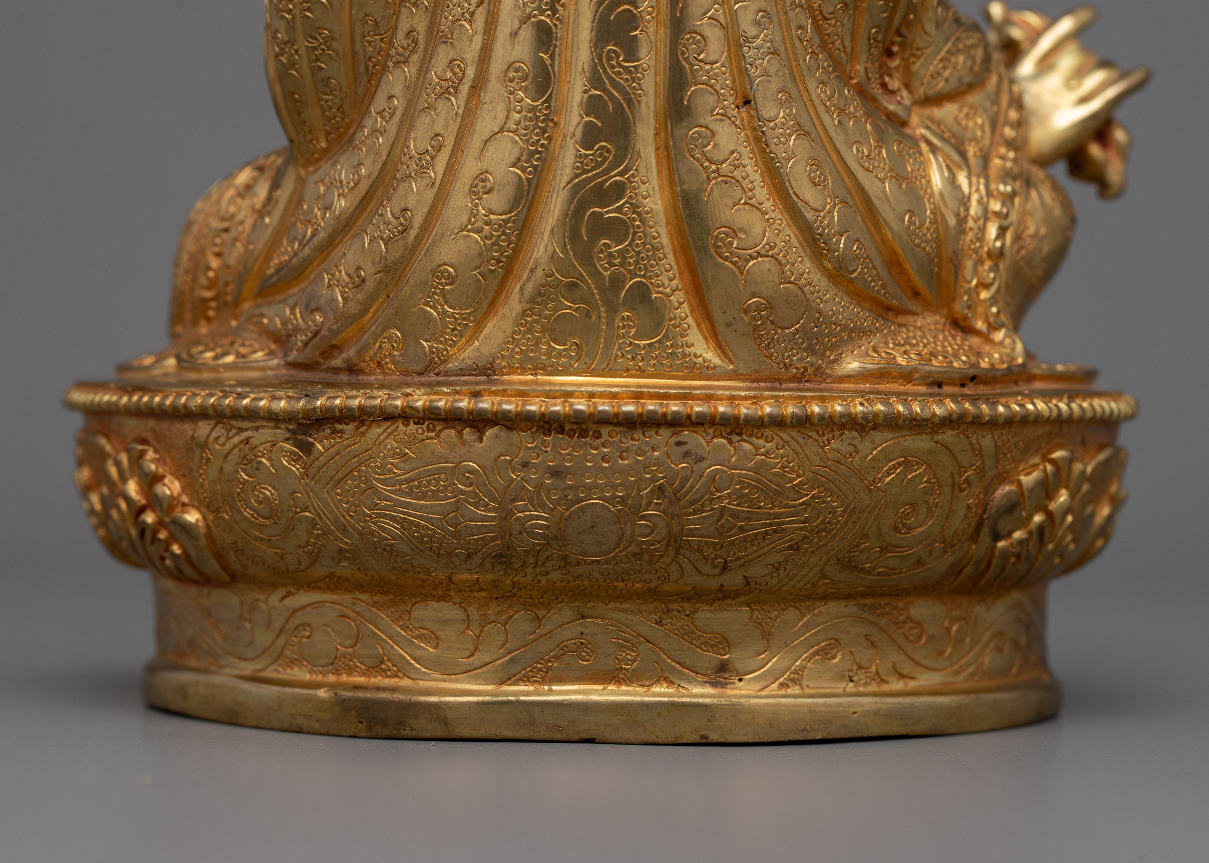 Guru Rinpoche Statue 9 Inch | Second Buddha Who Taught Vajrayana in Tibet