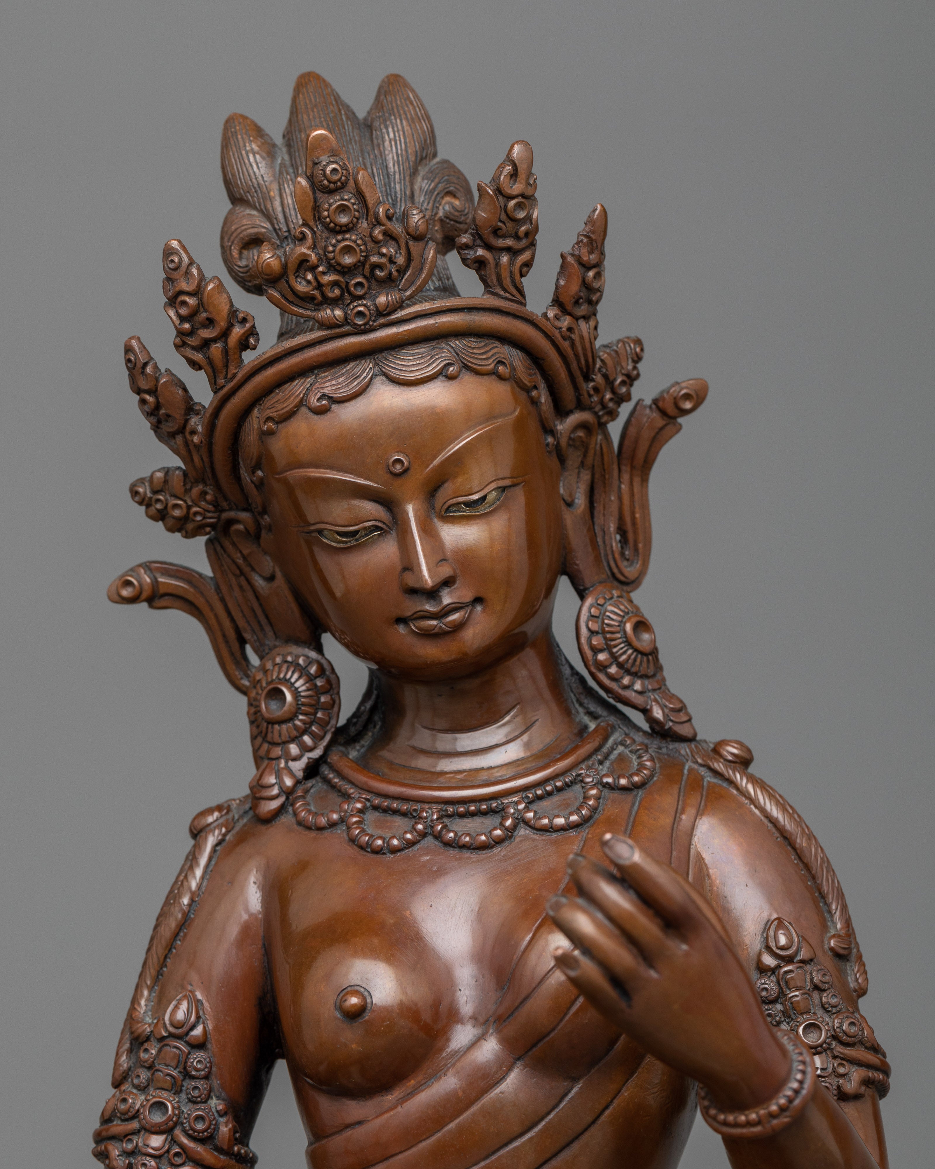 saraswati-goddess-statue