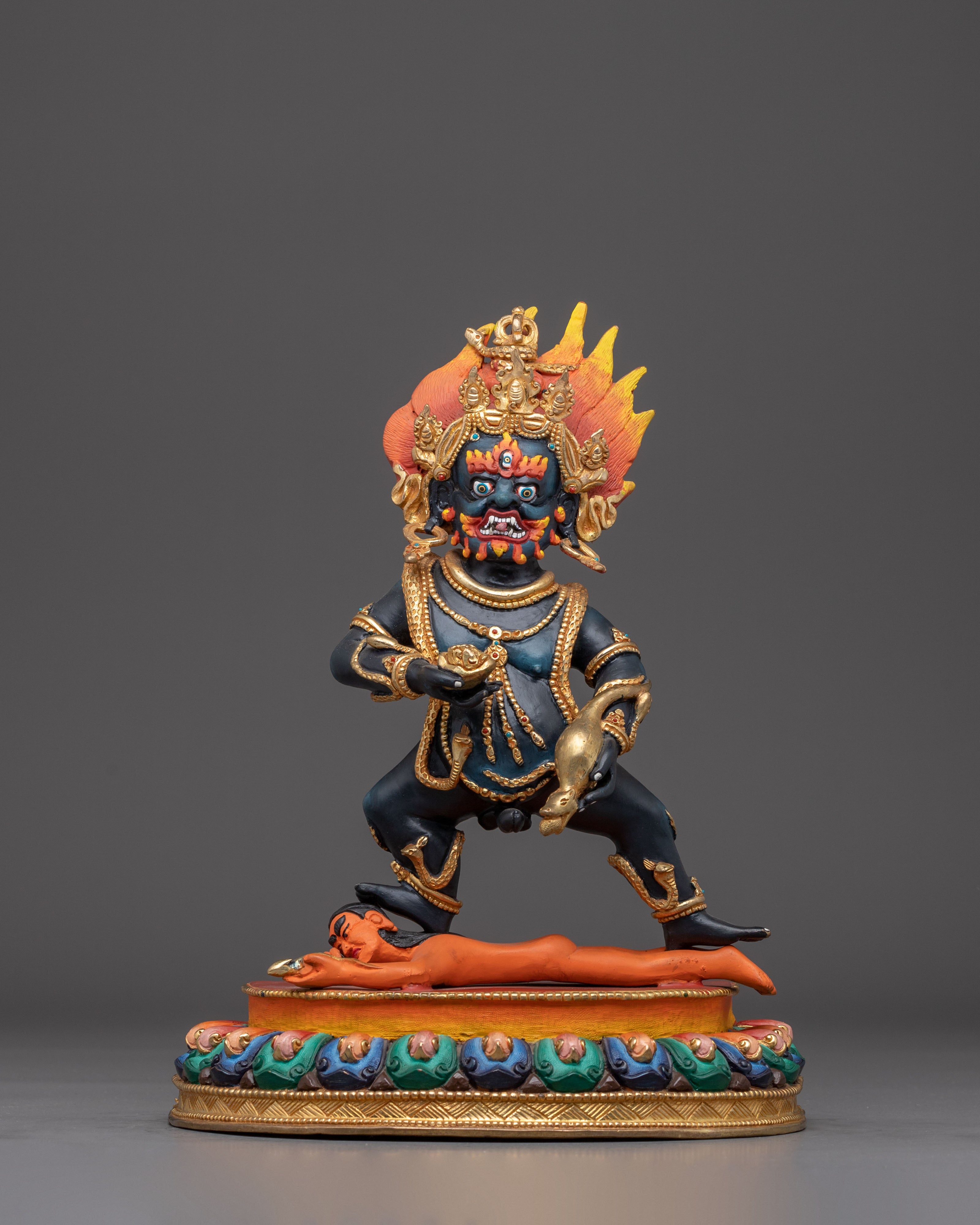 Statue of Wealth Icon Black Dzambhala | Guardian of Abundance