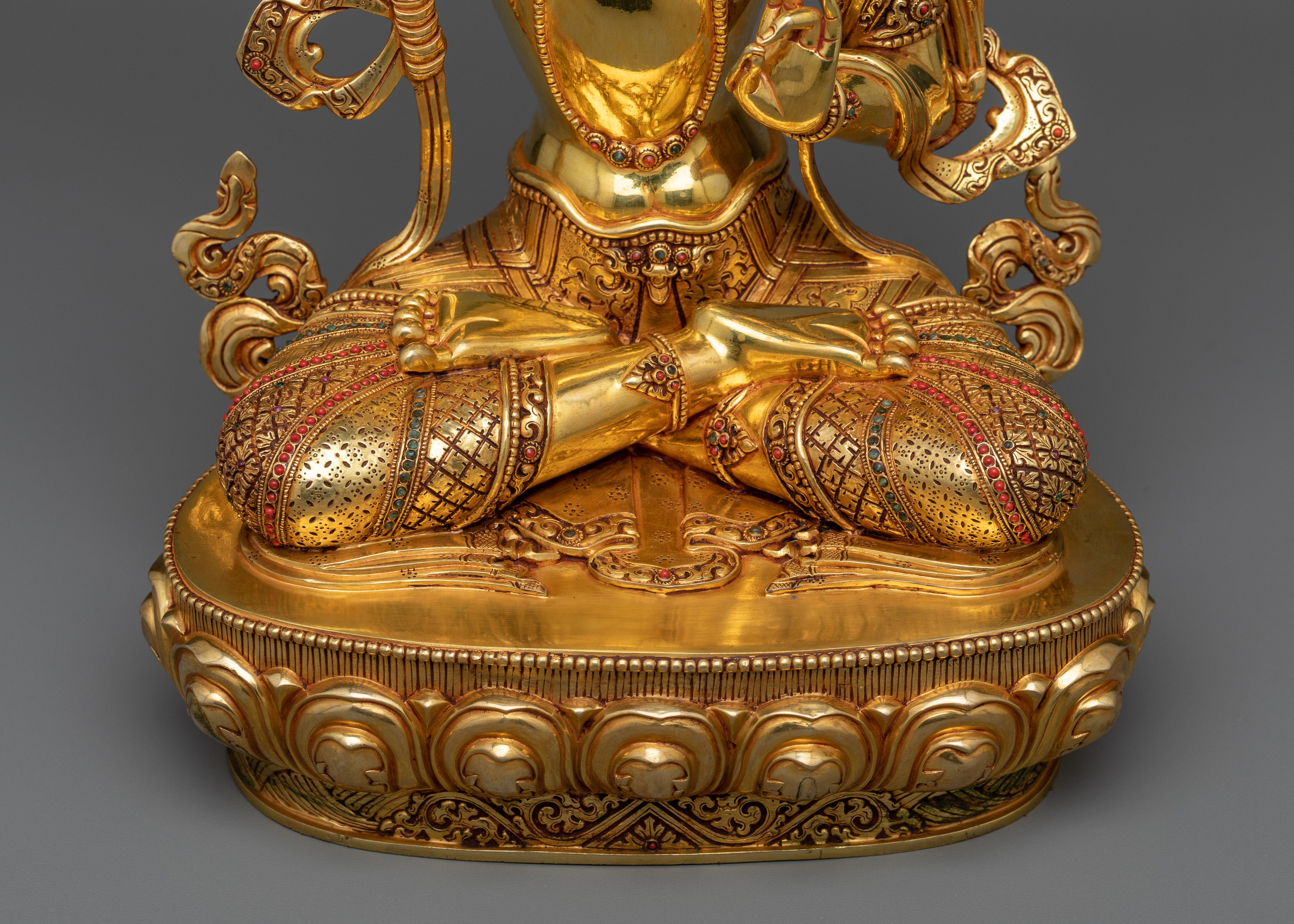Radiant Manjushri Buddha Statue | A Epitome of Wisdom and Grace