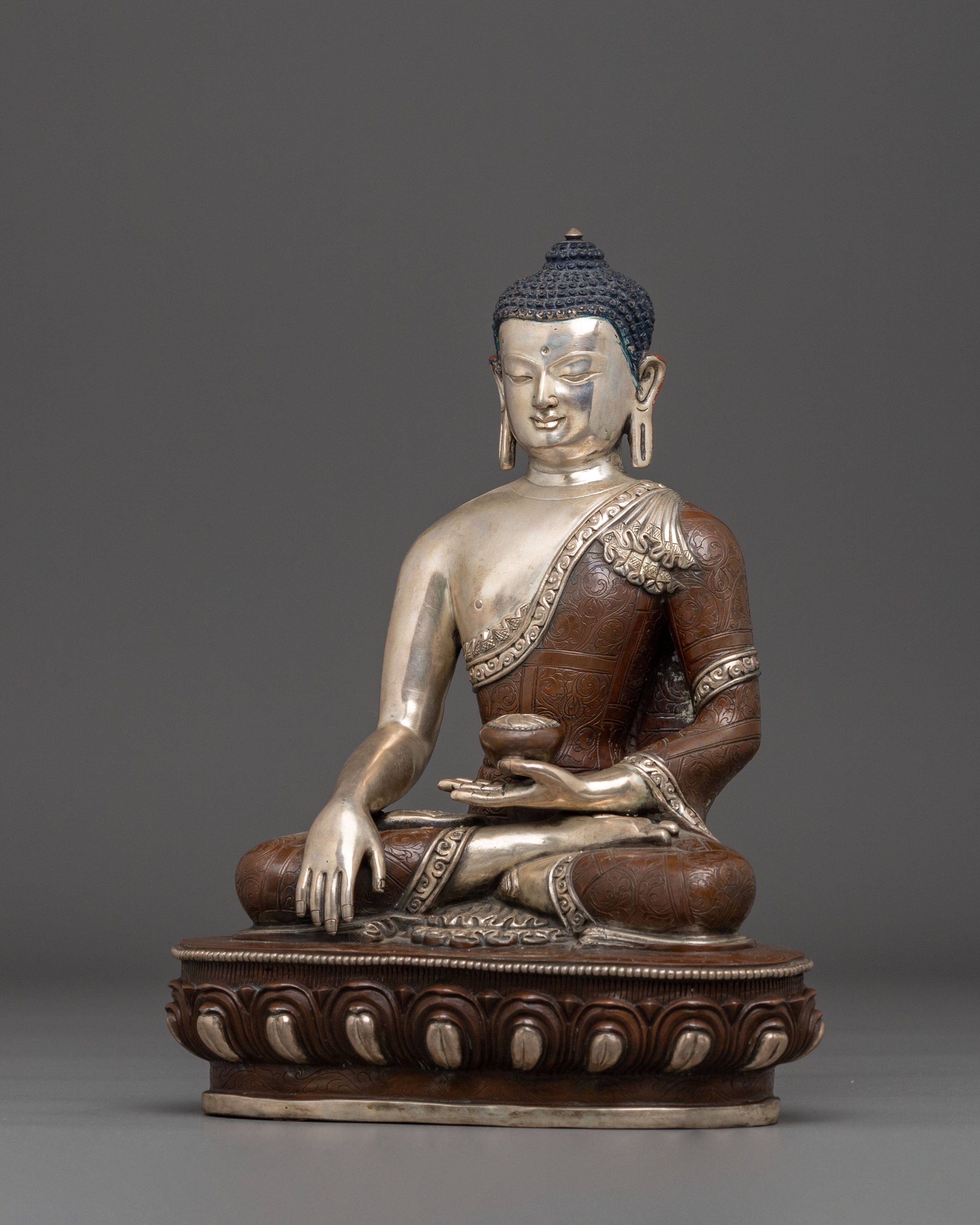 Silver-Electroplated Statue of Shakyamuni Buddha | Historical Buddha