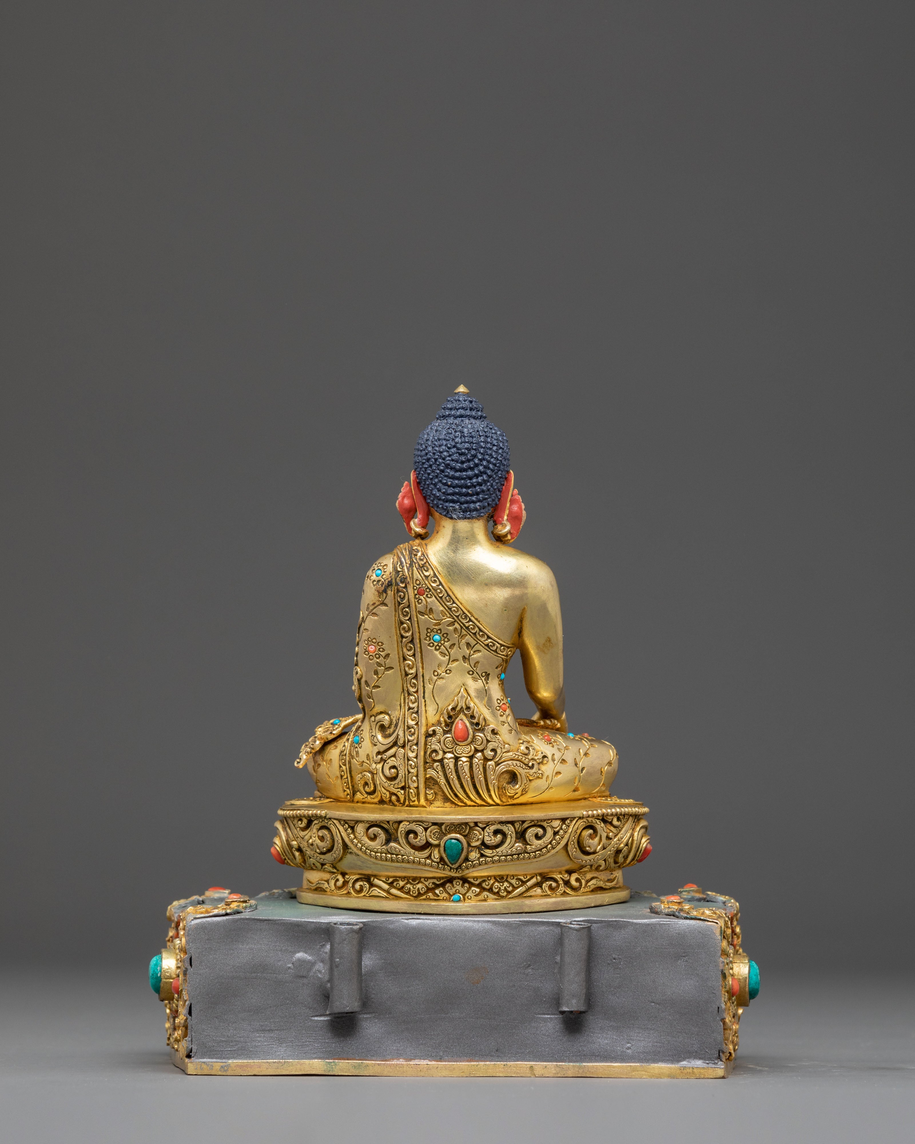 Majestic Statue of Buddha Shakyamuni | Founder of Buddhism