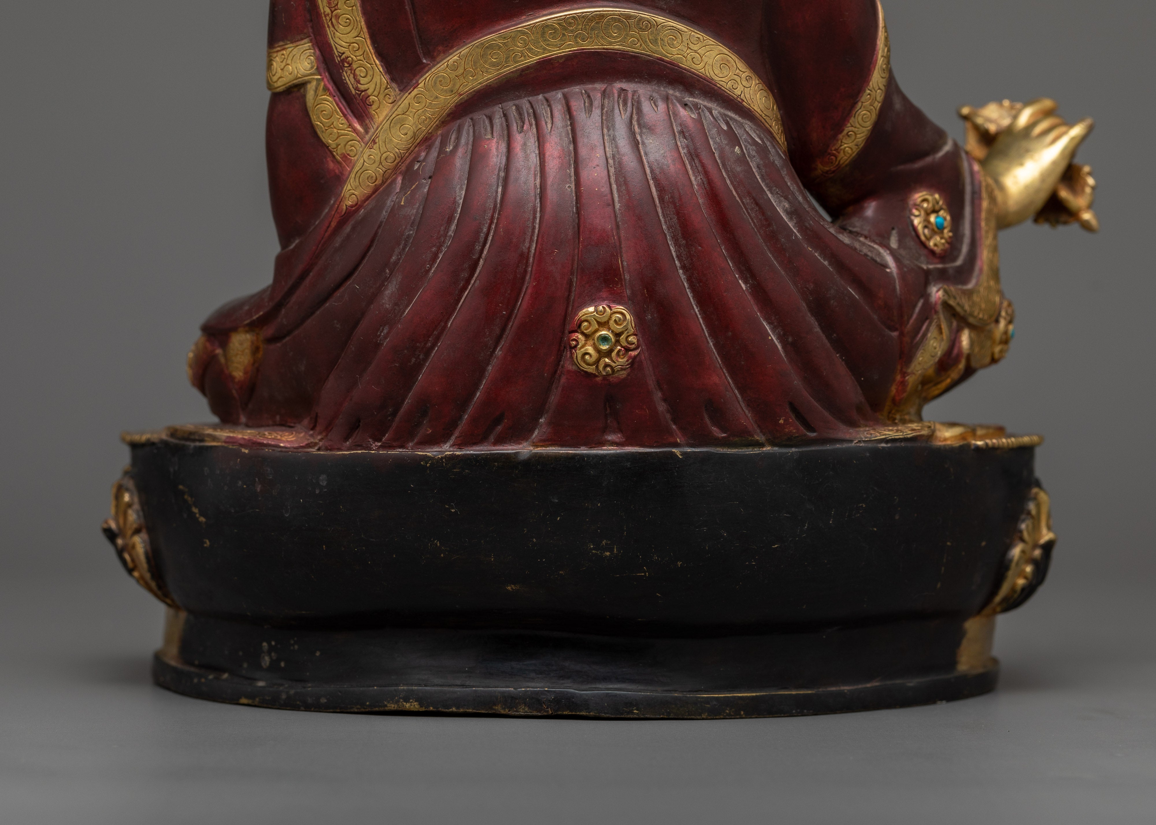 Rinpoche Padmasambhava Statue | The Beacon of Vajrayana