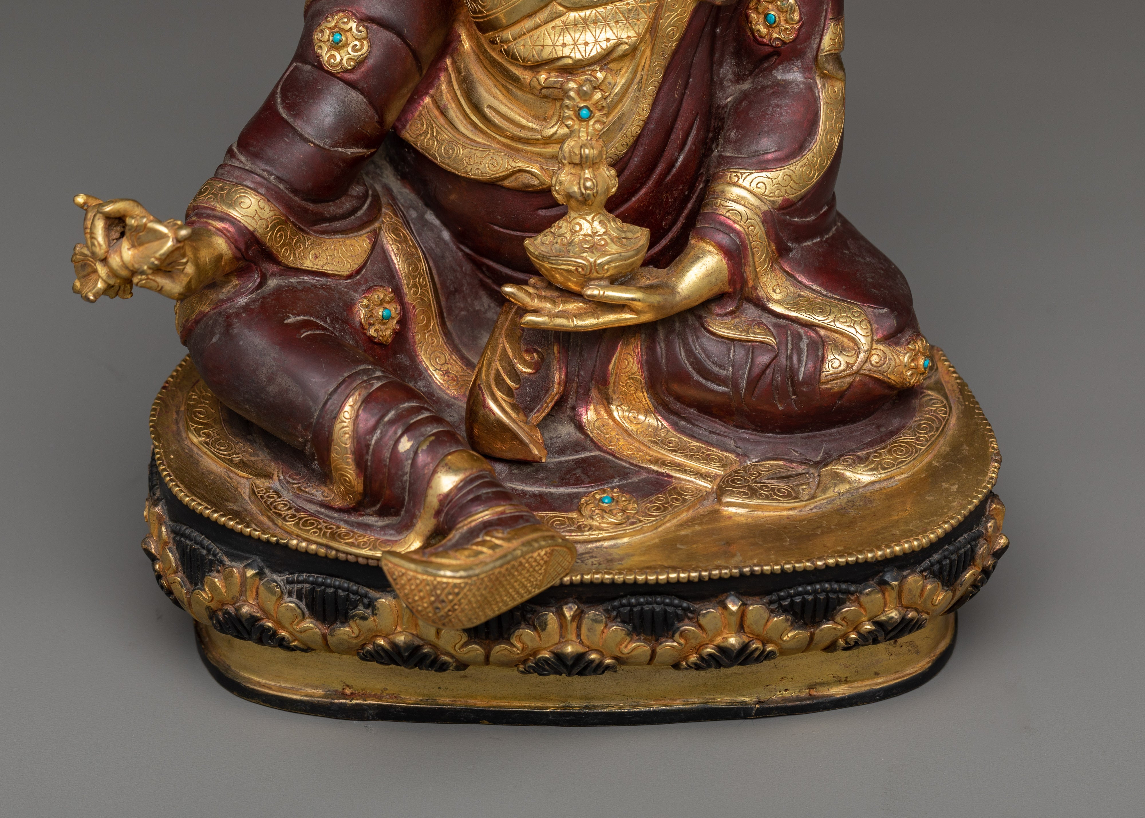 Rinpoche Padmasambhava Statue | The Beacon of Vajrayana