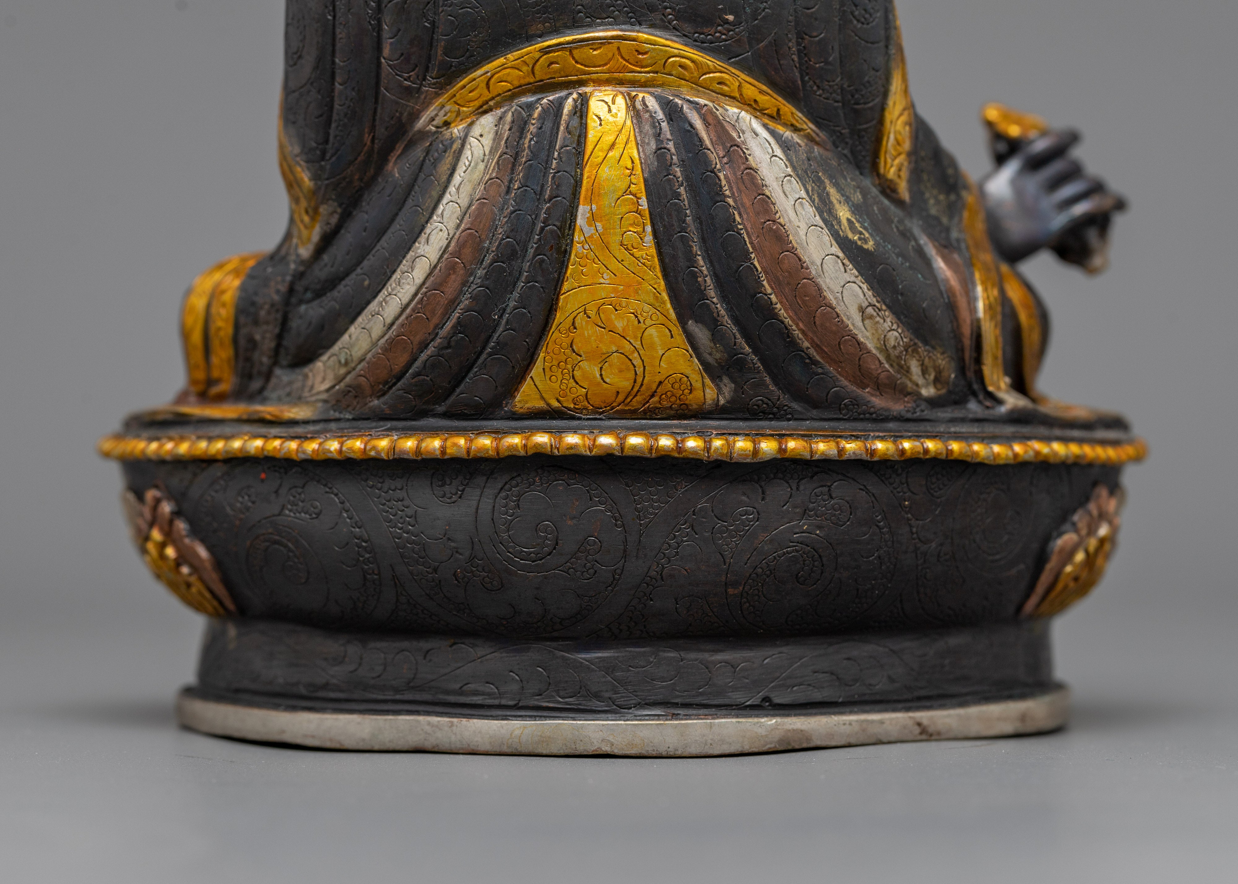 Guru Rinpoche Image | The Precious Master Revealed