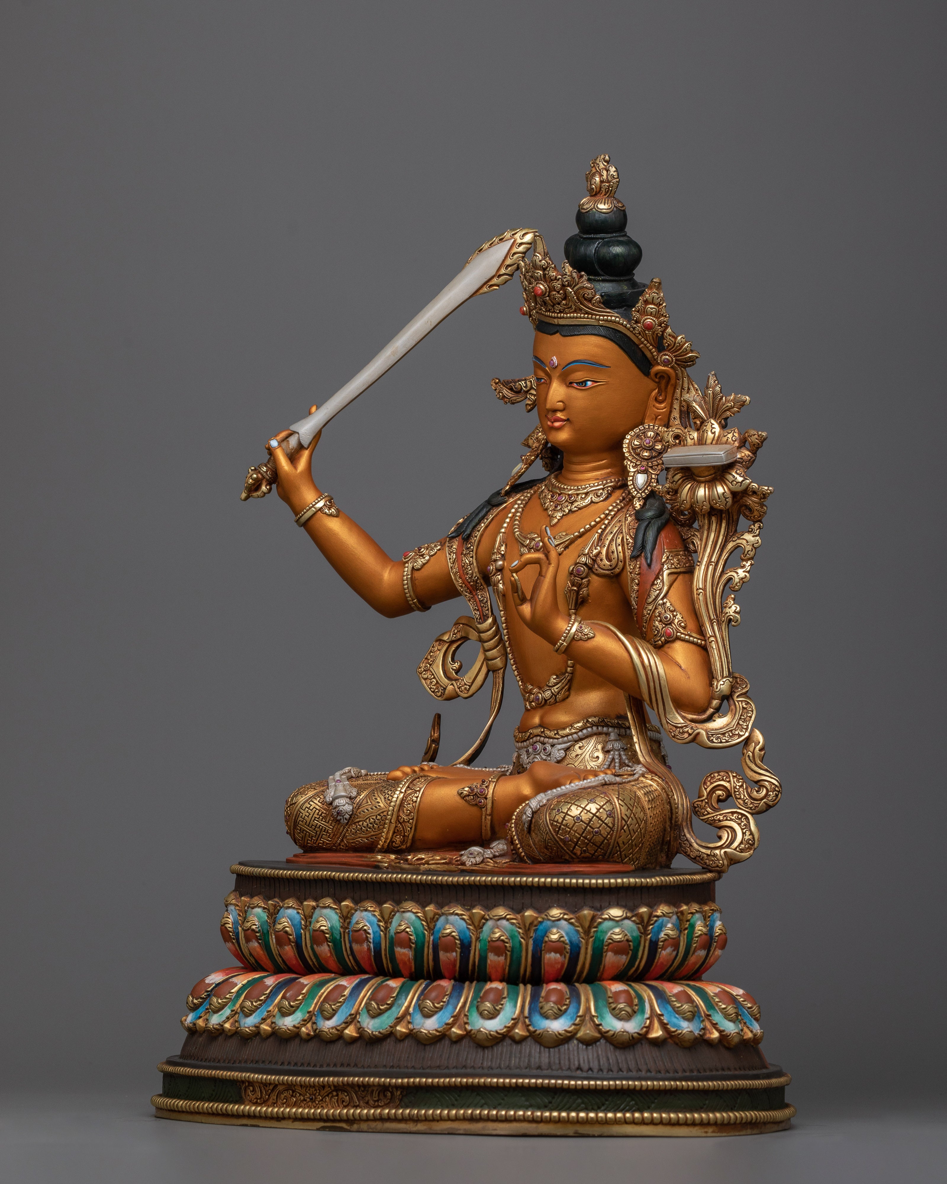 monju-bosatsu-sculpture